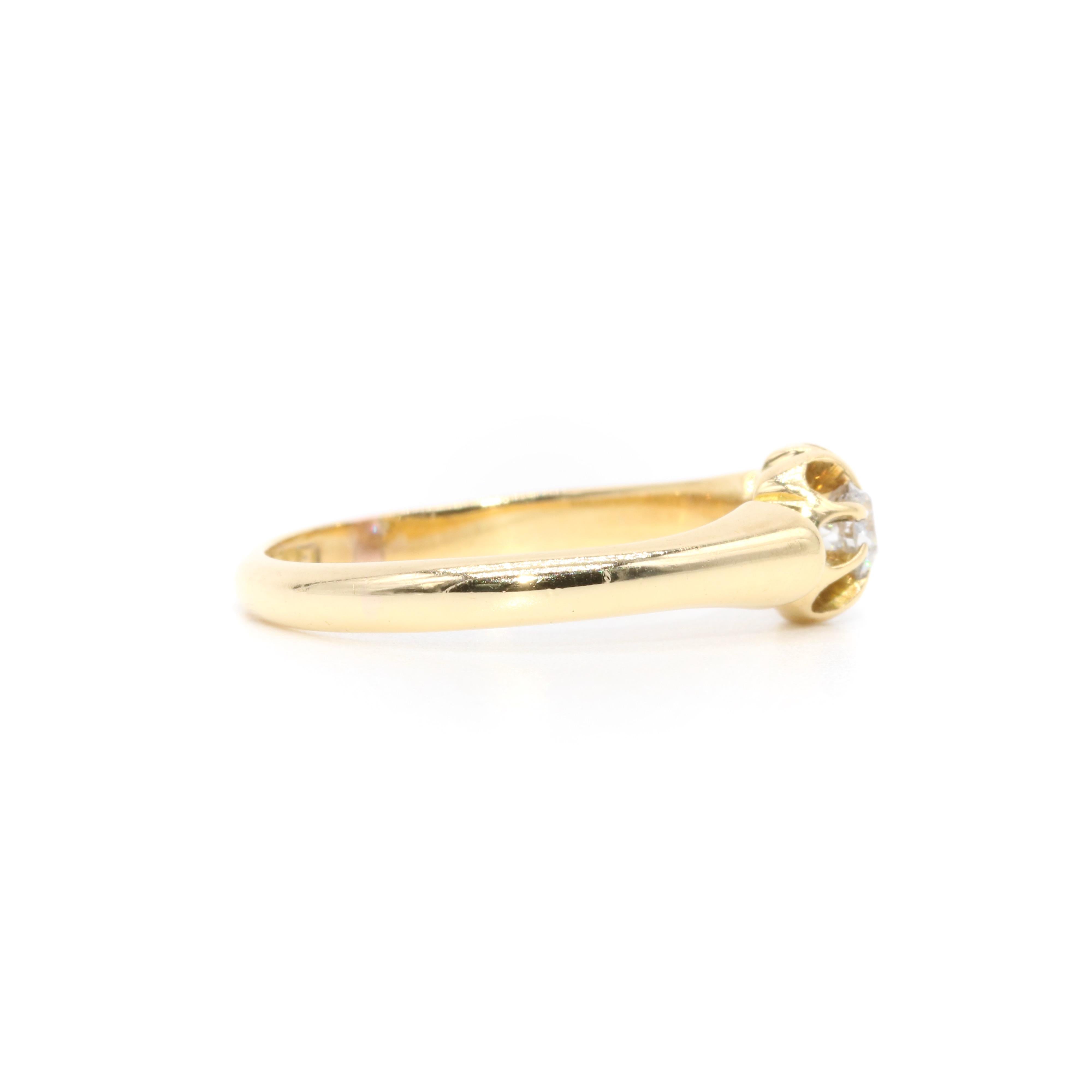 Femenino o masculino Anillo Solitario Belcher Antiguo Edwardian de Oro Amarillo de 18 K con Diamantes de Corte Antiguo en venta