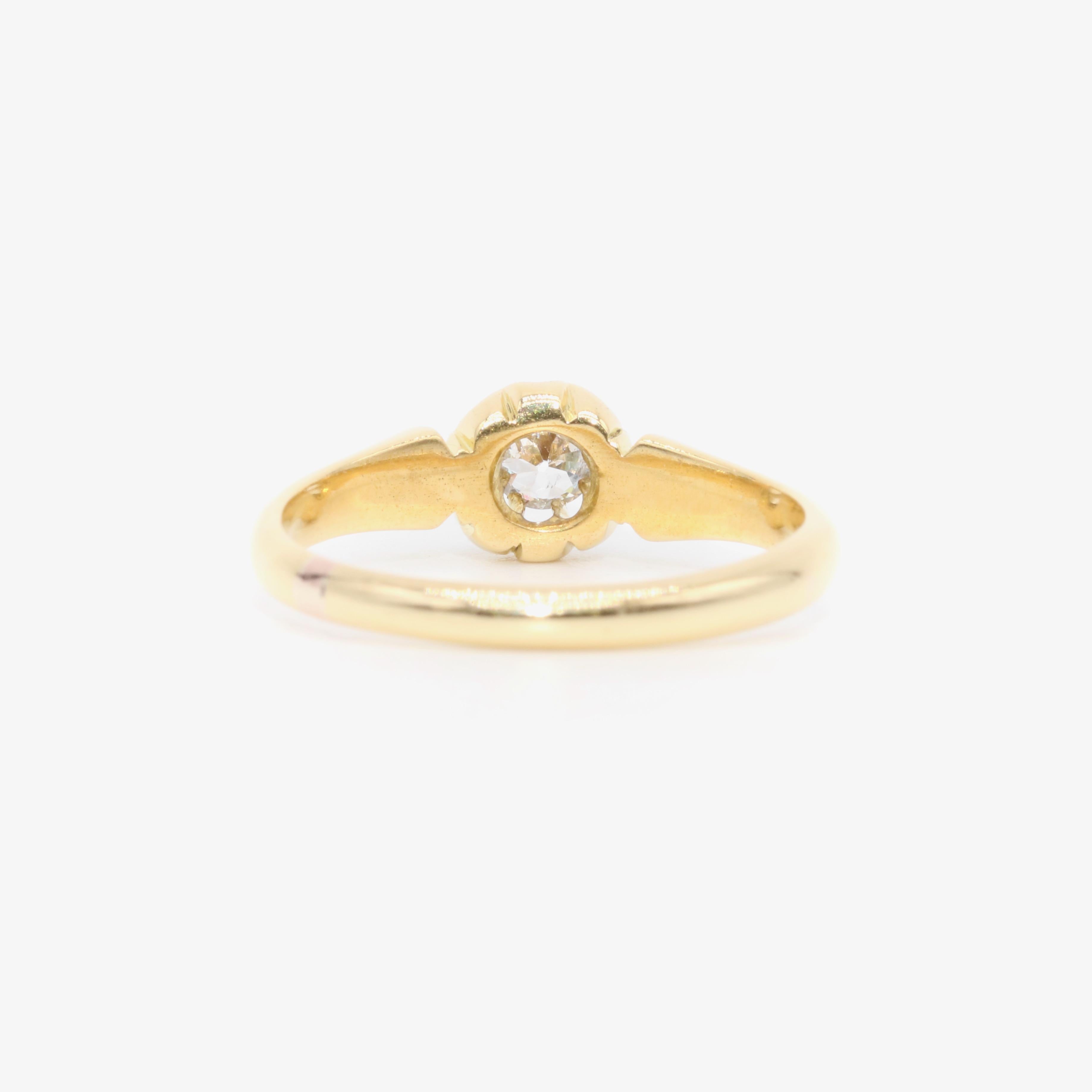 Anillo Solitario Belcher Antiguo Edwardian de Oro Amarillo de 18 K con Diamantes de Corte Antiguo en venta 1