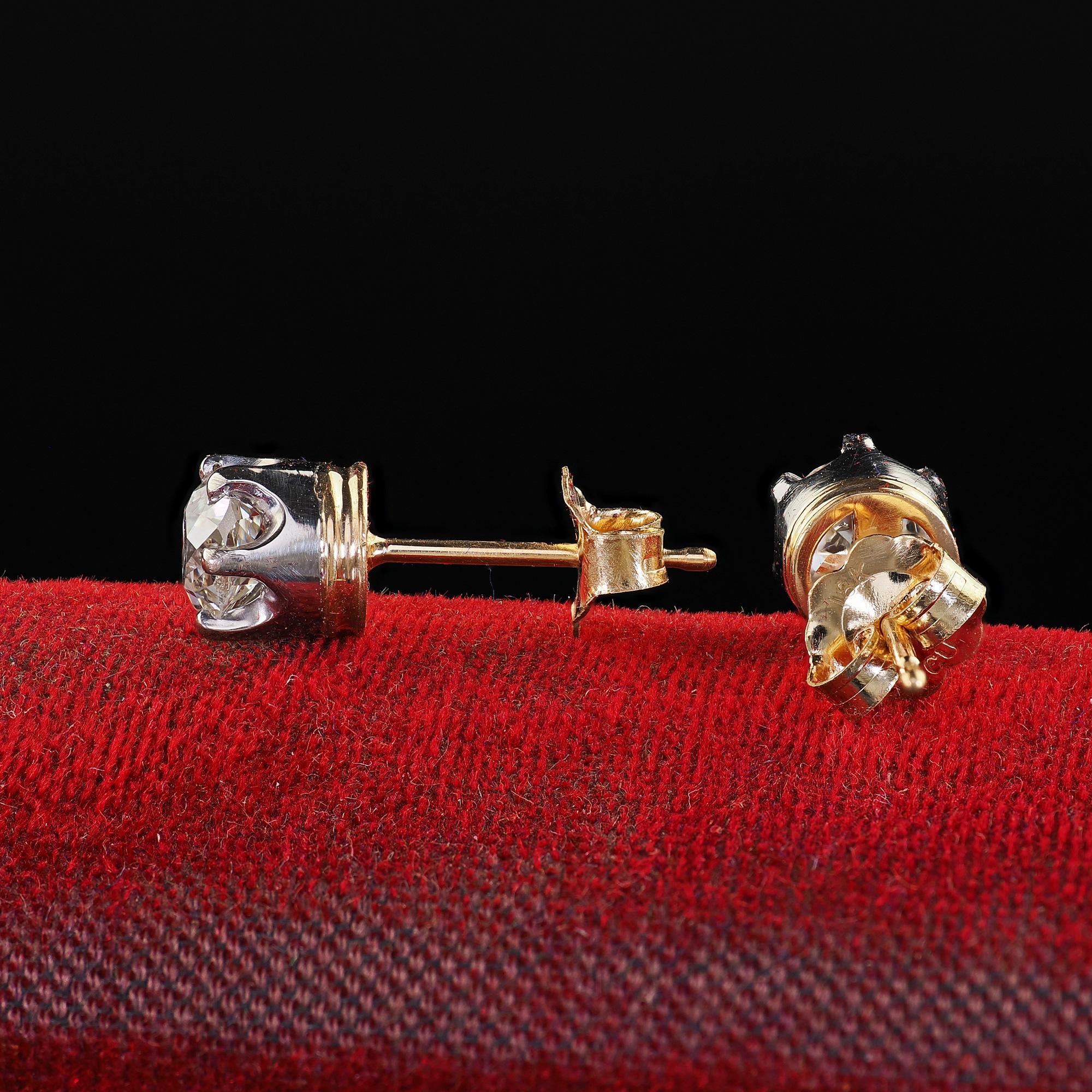 Antique Edwardian 18K Yellow Gold Old Mine Cut Diamond Stud Earrings For Sale 3