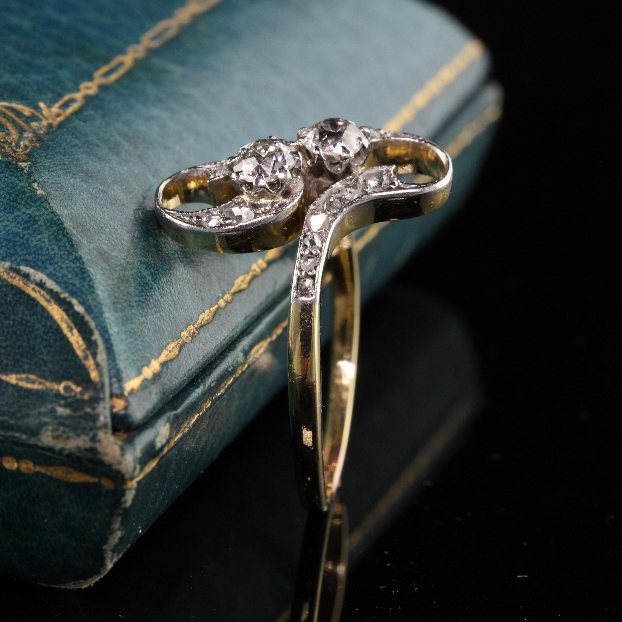 Victorian Antique Edwardian 18k Yellow Gold Old Mine Rose Cut Diamond Toi et Moi Ring For Sale
