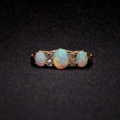 Antique Edwardian 18K Yellow Gold Opal and Diamond 7 Stone Ring