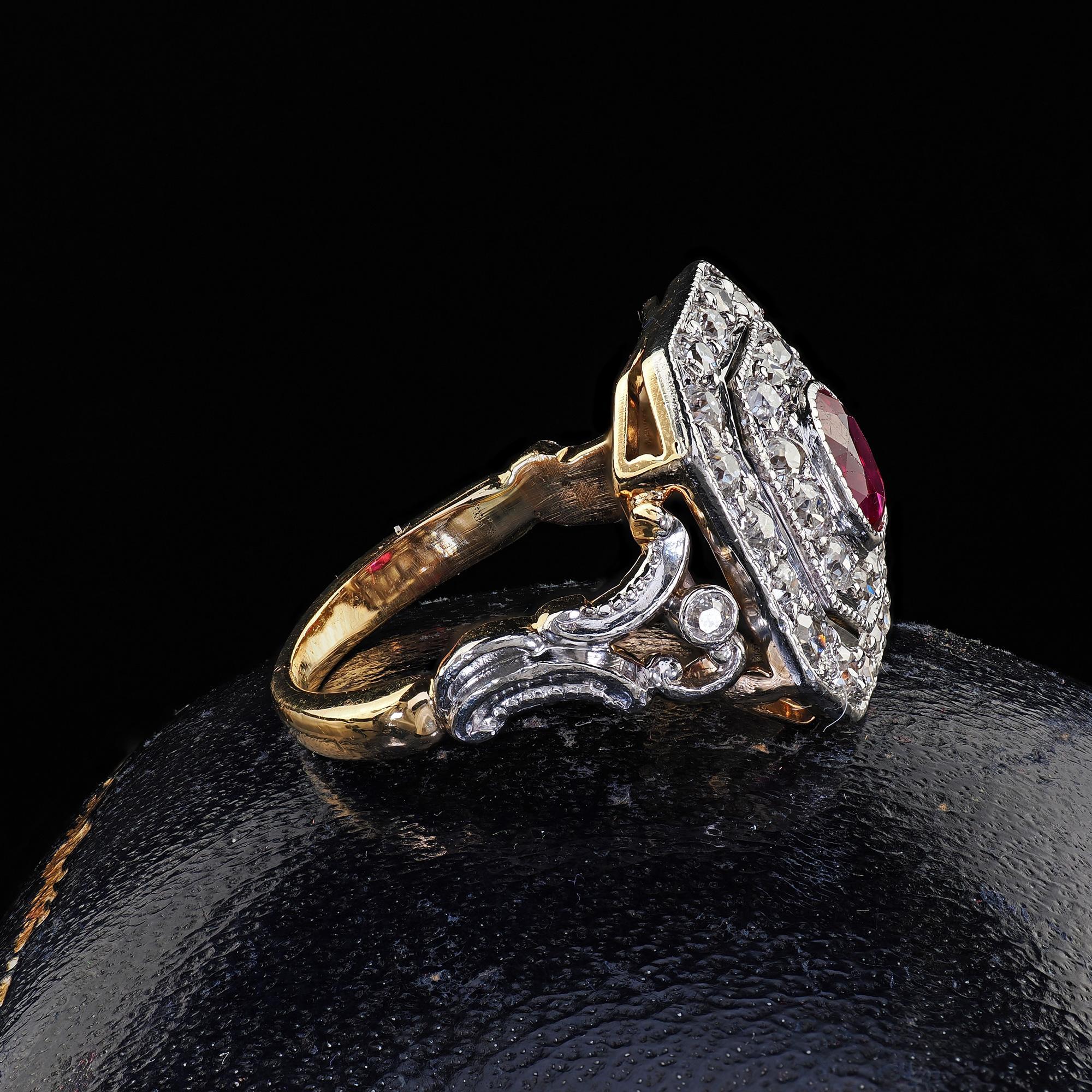 Antique Edwardian 18K Yellow Gold Platinum Top Old Diamond Ruby Cocktail Ring In Good Condition In Great Neck, NY