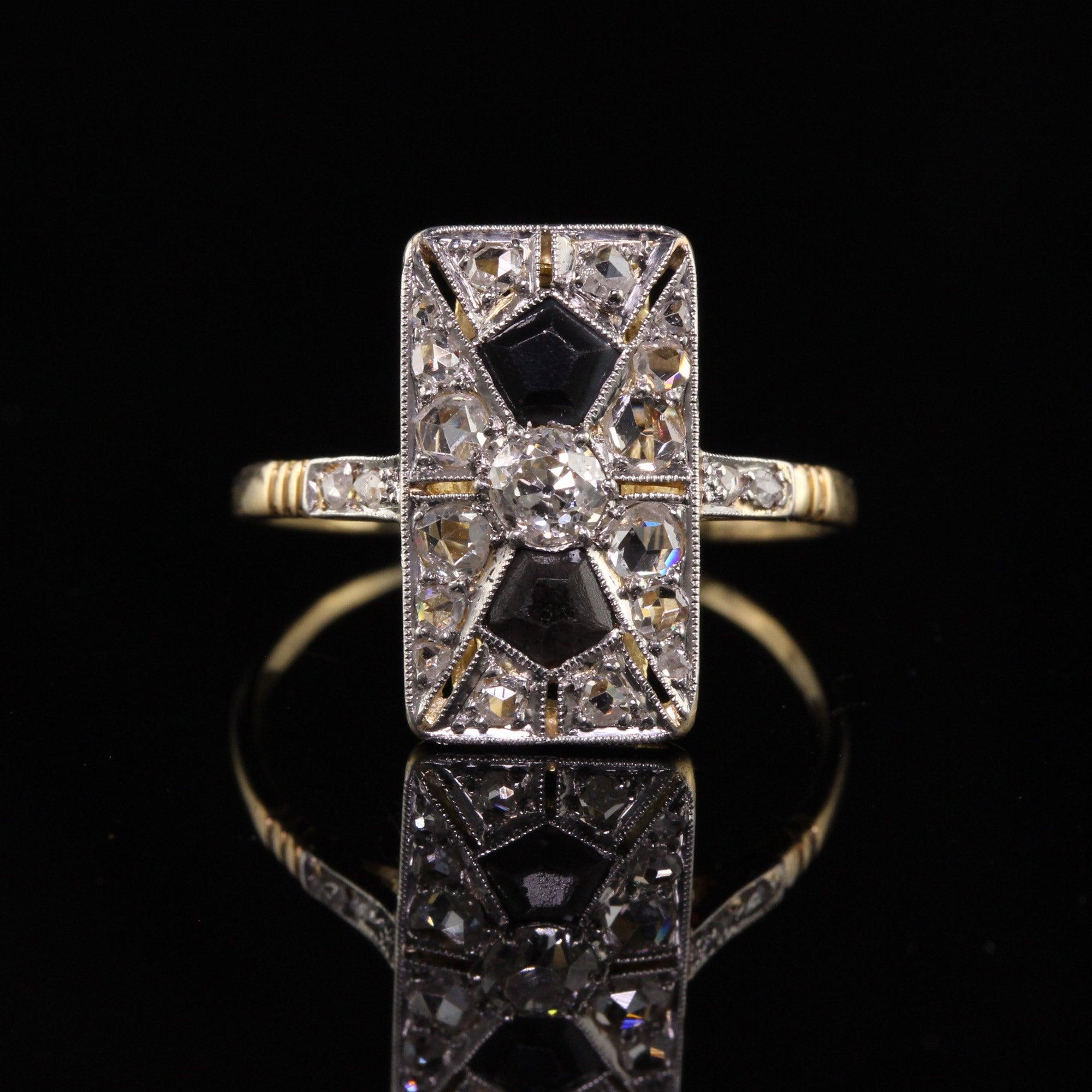 Antique Edwardian 18K Yellow Gold Platinum Top Rose Cut Diamond Onyx Ring In Good Condition In Great Neck, NY