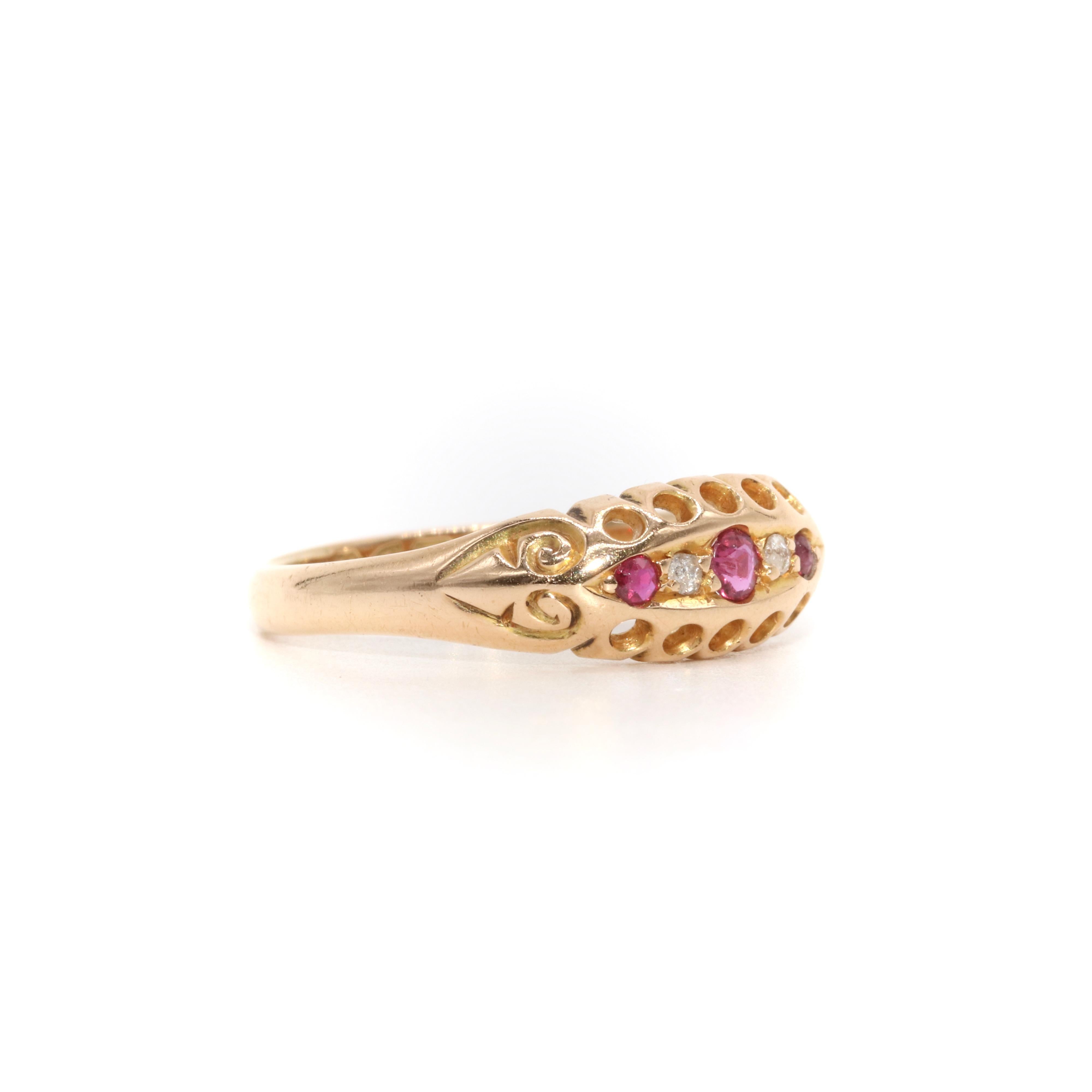 Women's or Men's Antique Edwardian 18K Yellow Gold Ruby and Diamond 5 Stone Ring For Sale