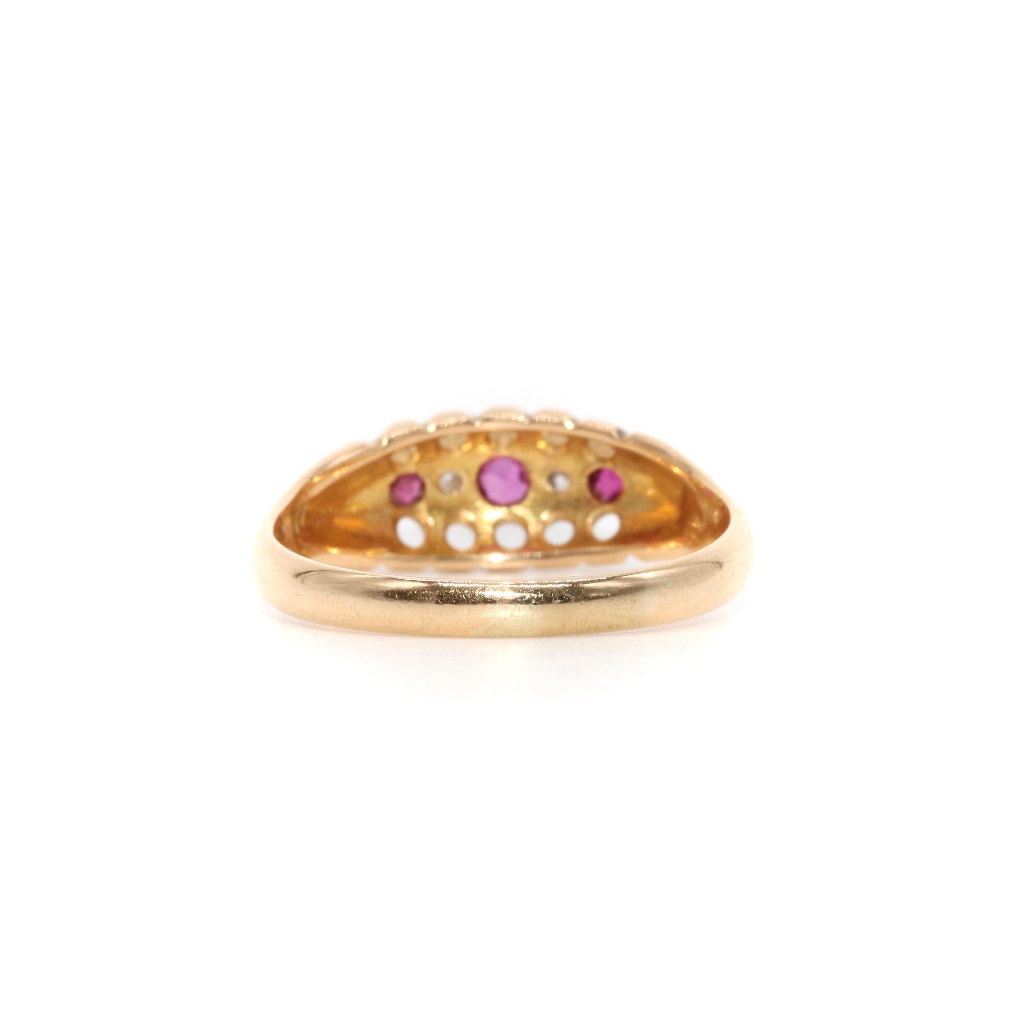 Antique Edwardian 18K Yellow Gold Ruby and Diamond 5 Stone Ring For Sale 2