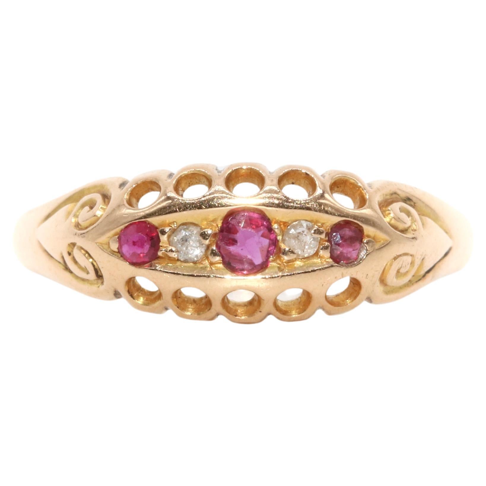 Antique Edwardian 18K Yellow Gold Ruby and Diamond 5 Stone Ring