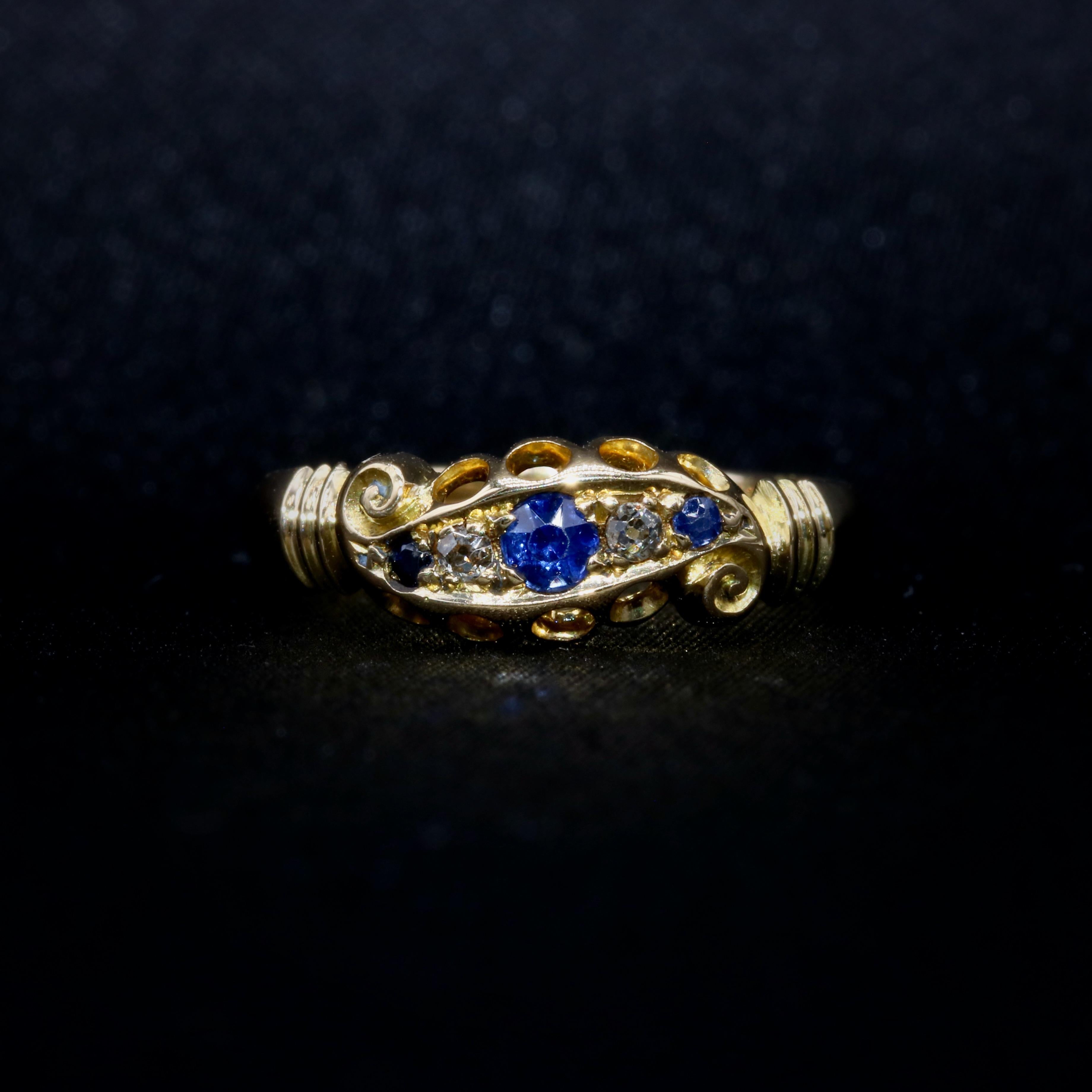 Round Cut Antique Edwardian 18K Yellow Gold Sapphire and Diamond 5 Stone Ring For Sale