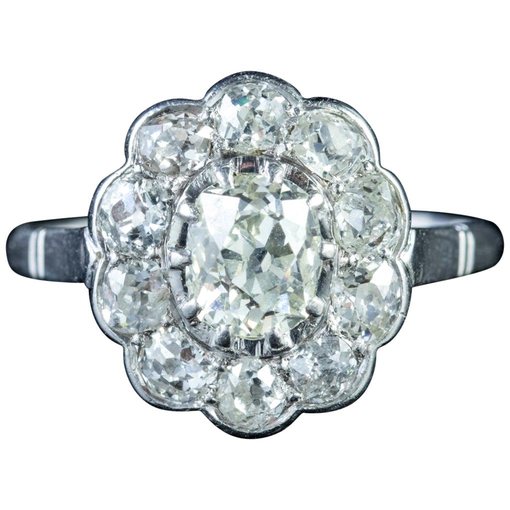 Antique Edwardian 1.90 Carat Diamond Cluster Ring 18 Carat White Gold circa 1915 For Sale