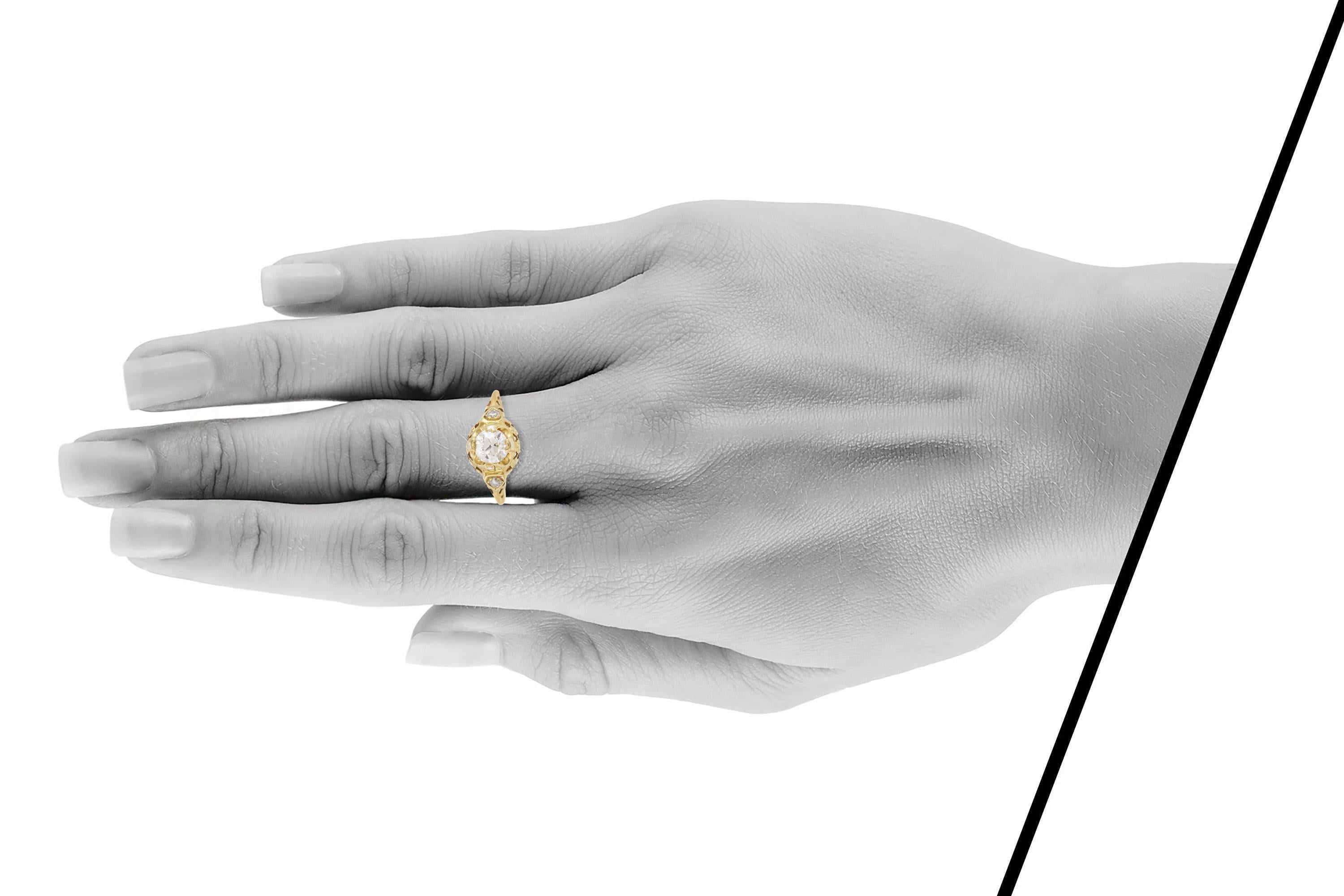 Women's Antique Edwardian 1900s 0.80 Carat Old European Cut Diamond Engagement Ring For Sale