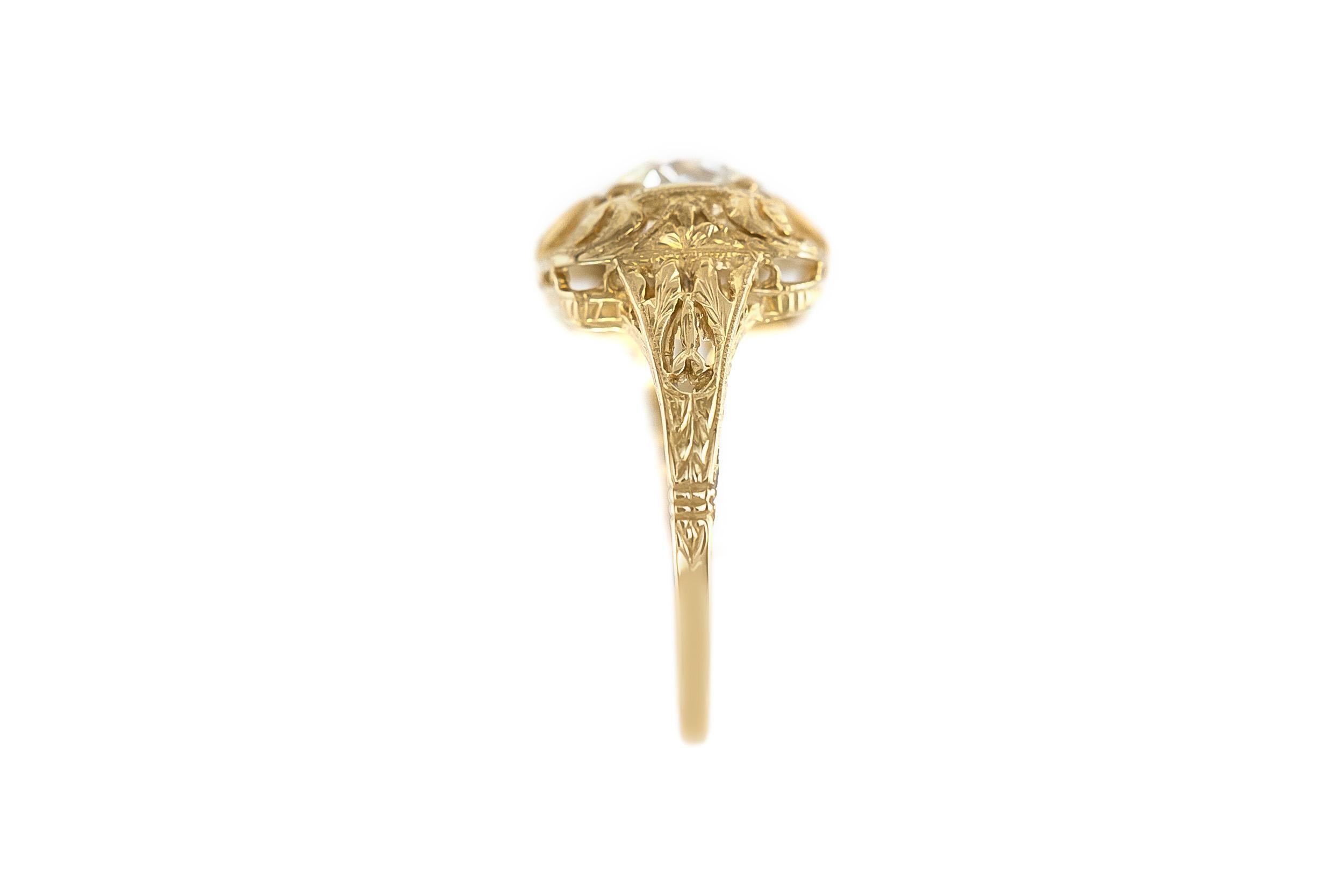 Finement réalisée en or jaune 18k avec un diamant de taille européenne pesant 0,94 carat, de couleur J, pureté VS2.
Vers le début des années 1900
Taille 6 1/2, redimensionnable