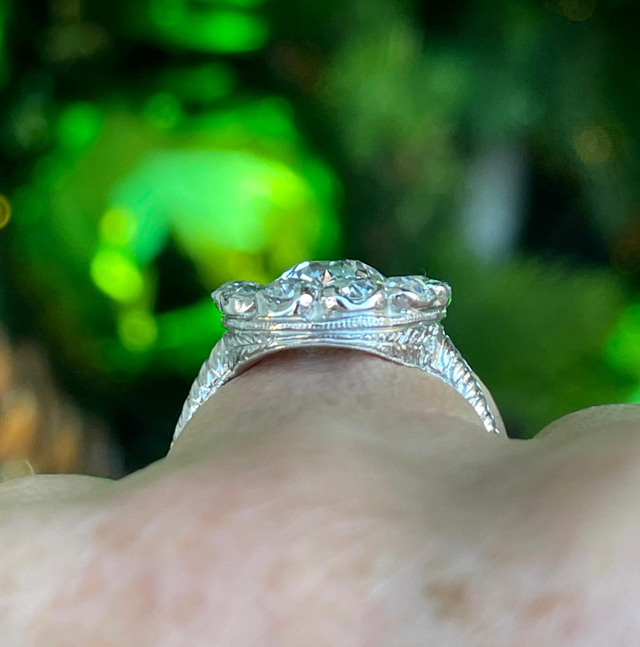 Antique Edwardian 1900s GIA H-VS2 3.38ctw OLD Euro Cut Diamond Cluster Plat Ring For Sale 5