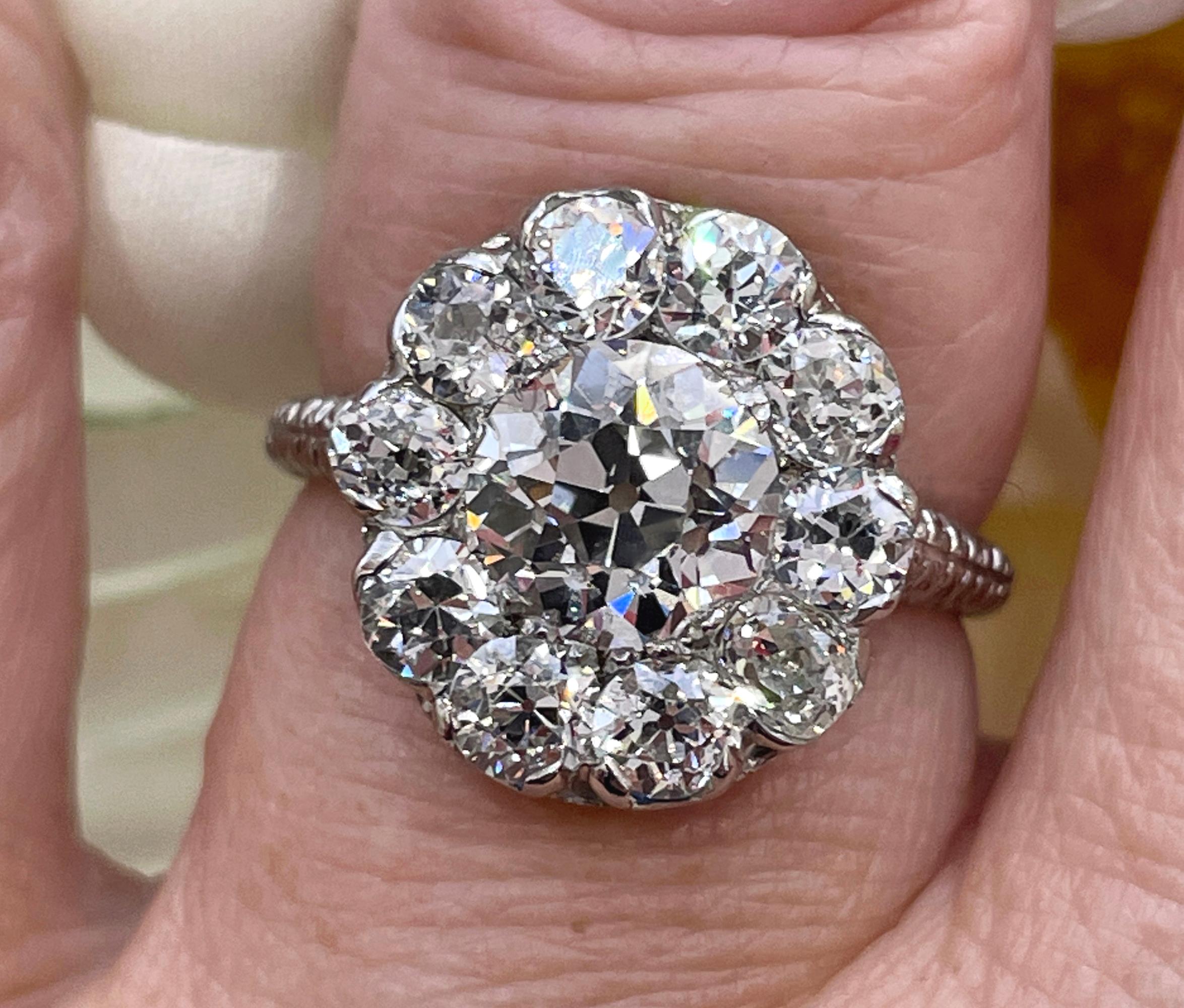 Women's Antique Edwardian 1900s GIA H-VS2 3.38ctw OLD Euro Cut Diamond Cluster Plat Ring For Sale