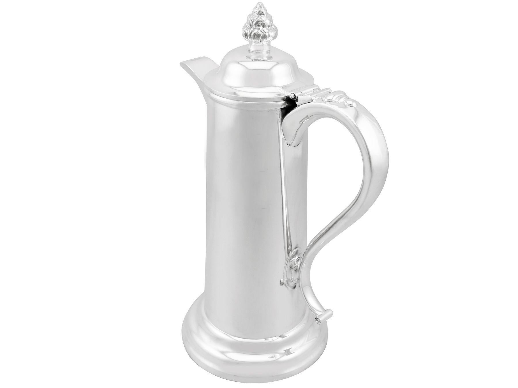 Early 20th Century Antique Edwardian 1908 Sterling Silver Flagon For Sale