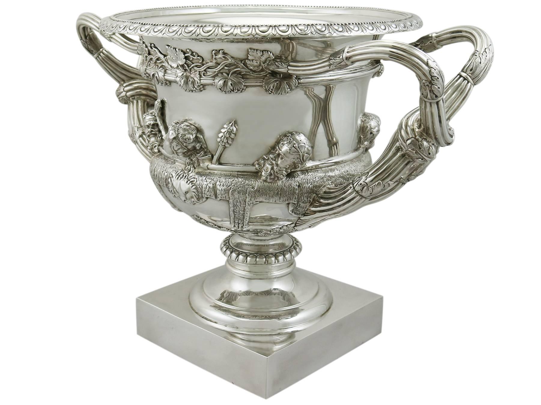 English Antique Edwardian 1908 Sterling Silver Warwick Vase Centerpiece