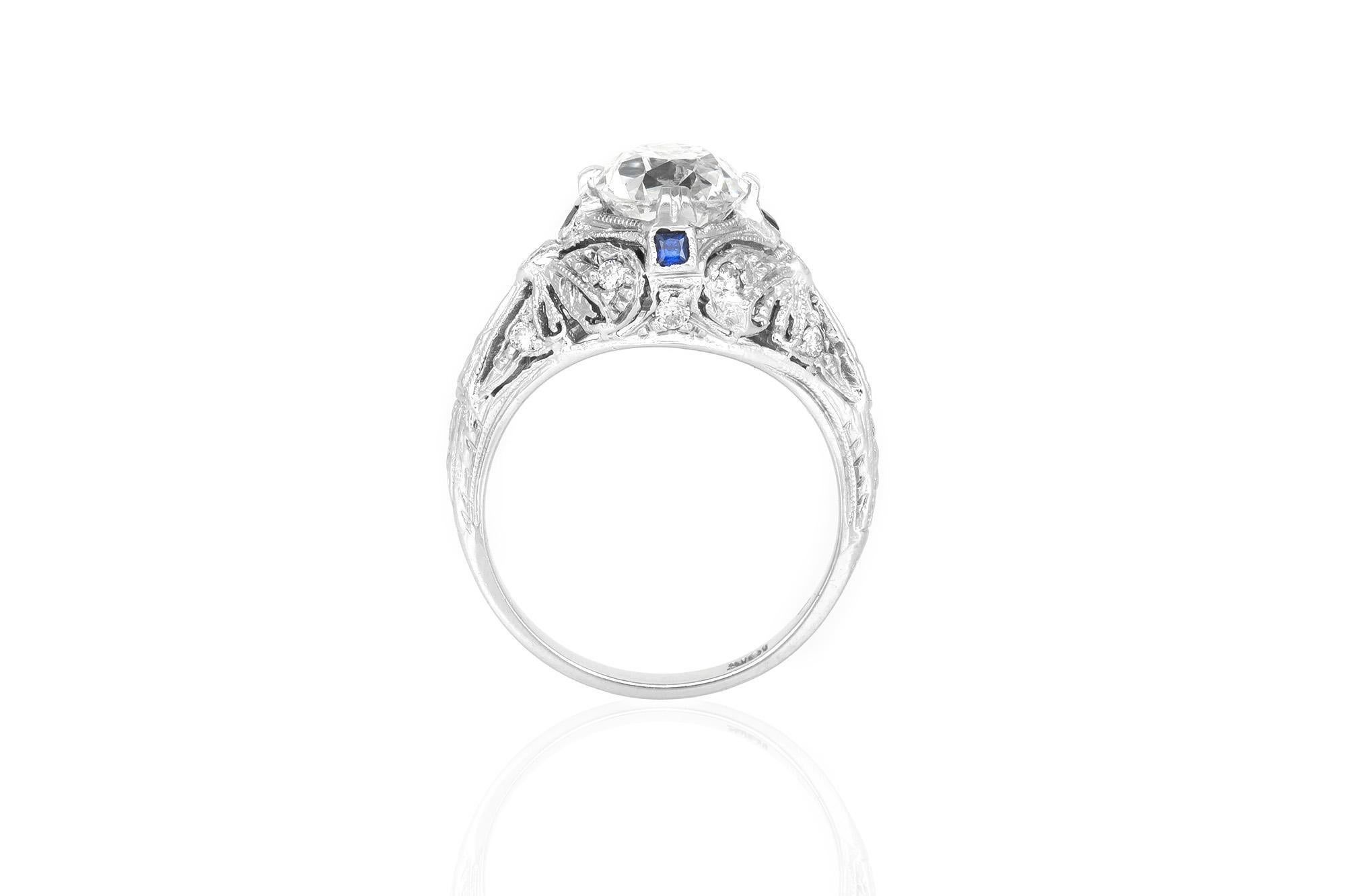 Women's Antique Edwardian 1910s 2.37 Carat Old Mine Cut Diamond Engagement Ring For Sale