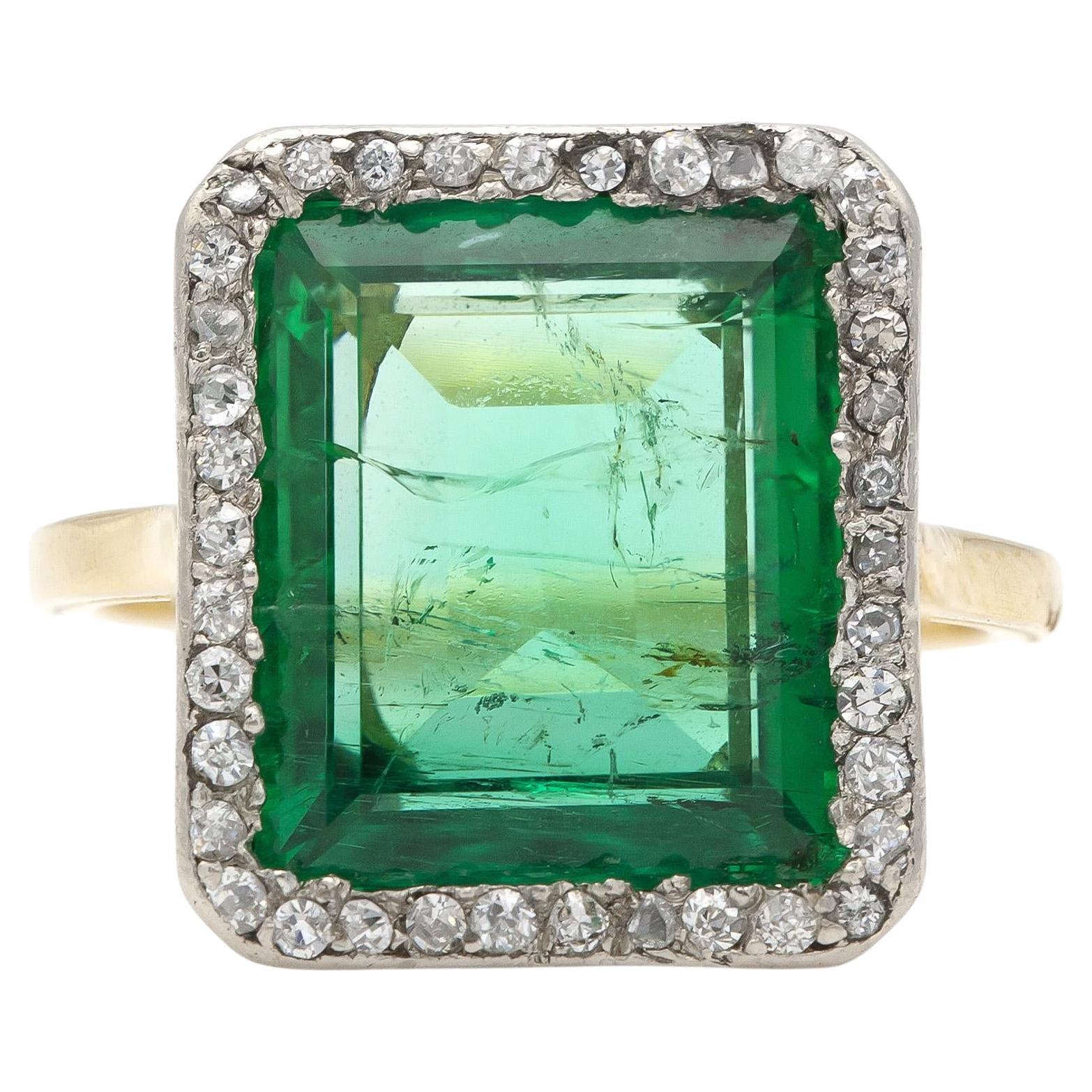 Antique Edwardian 1910s Russian Ural Mountains Emerald Ring with Diamonds
