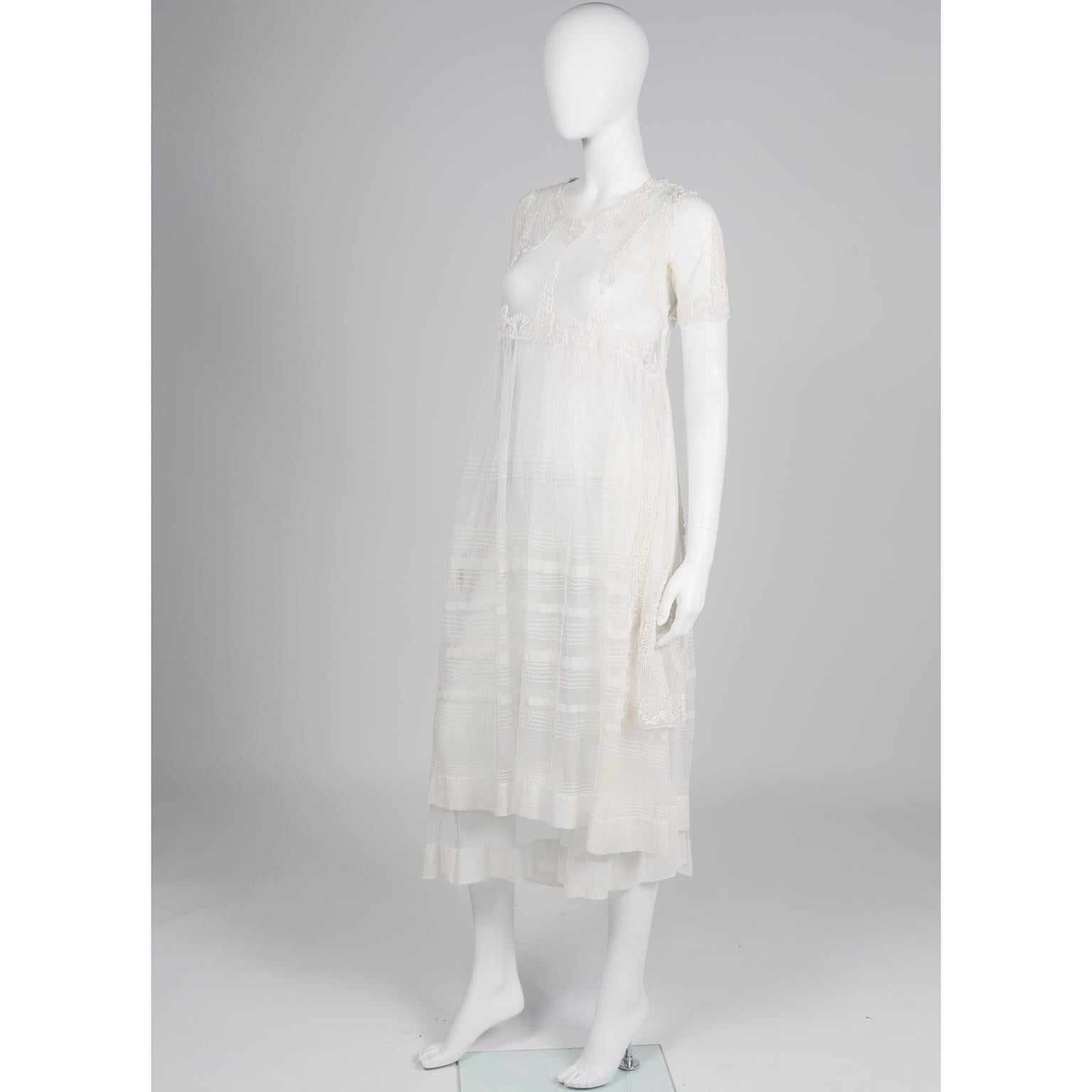 Antique Edwardian 1910s Vintage Ivory Net Tulle Dress W Soutache Embroidery Trim In Good Condition For Sale In Portland, OR