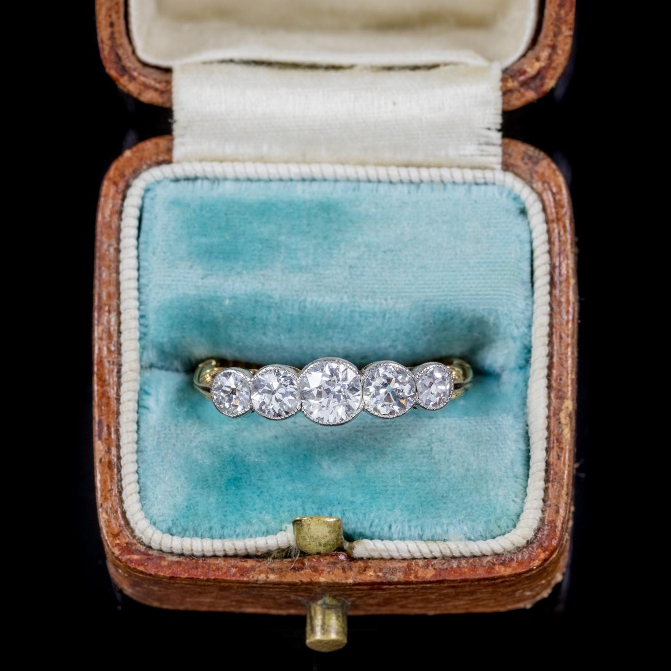 Antique Edwardian 1 Carat Diamond 18 Carat Gold Dated 1910 Five-Stone Ring 3