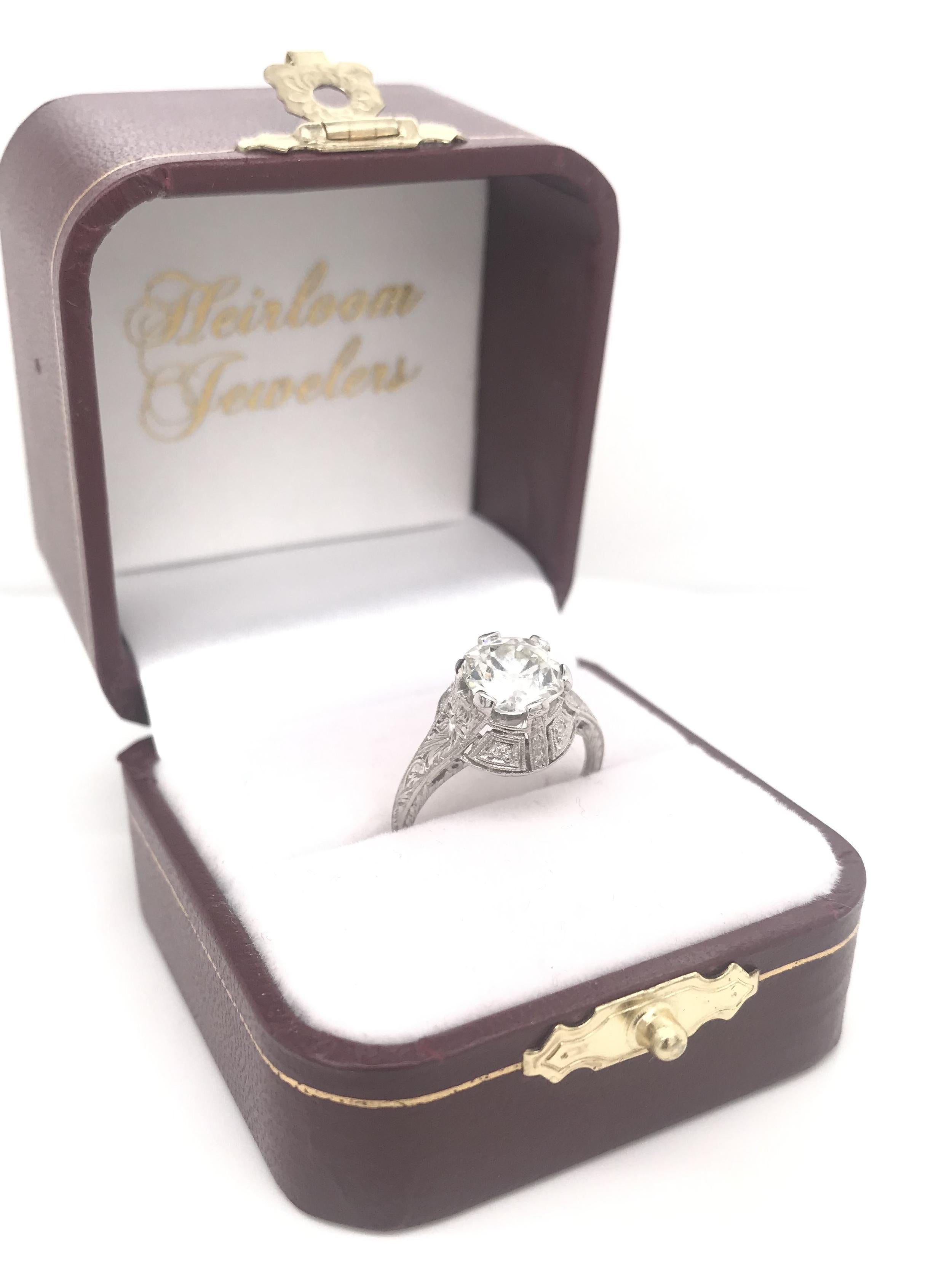 Antique Edwardian 2.07 Carat Old Mine Cut Diamond Ring For Sale 5