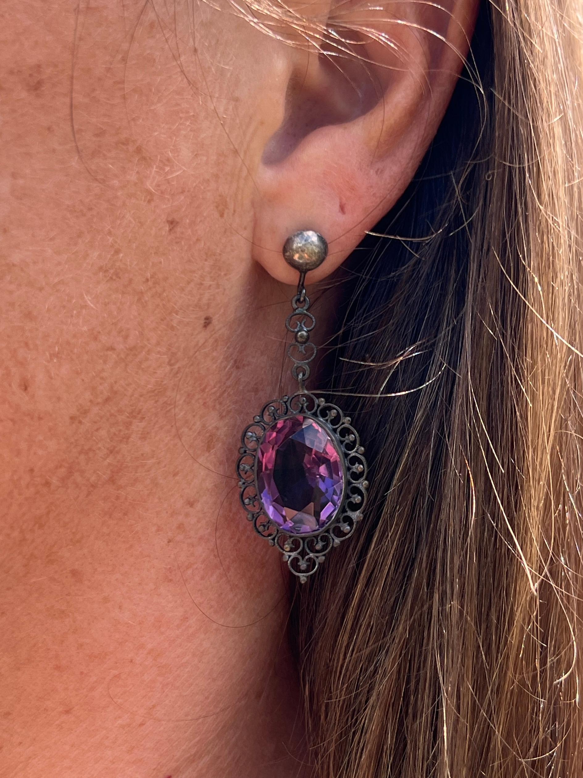 Edoardiano Antichi orecchini a goccia in argento sterling e ametista di 21,54tcw del 1915 in vendita