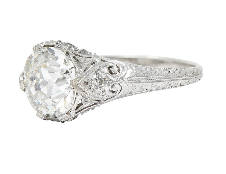 Antique Edwardian 2.25 Carats Diamond Platinum Scrolled Engagement Ring For Sale 1