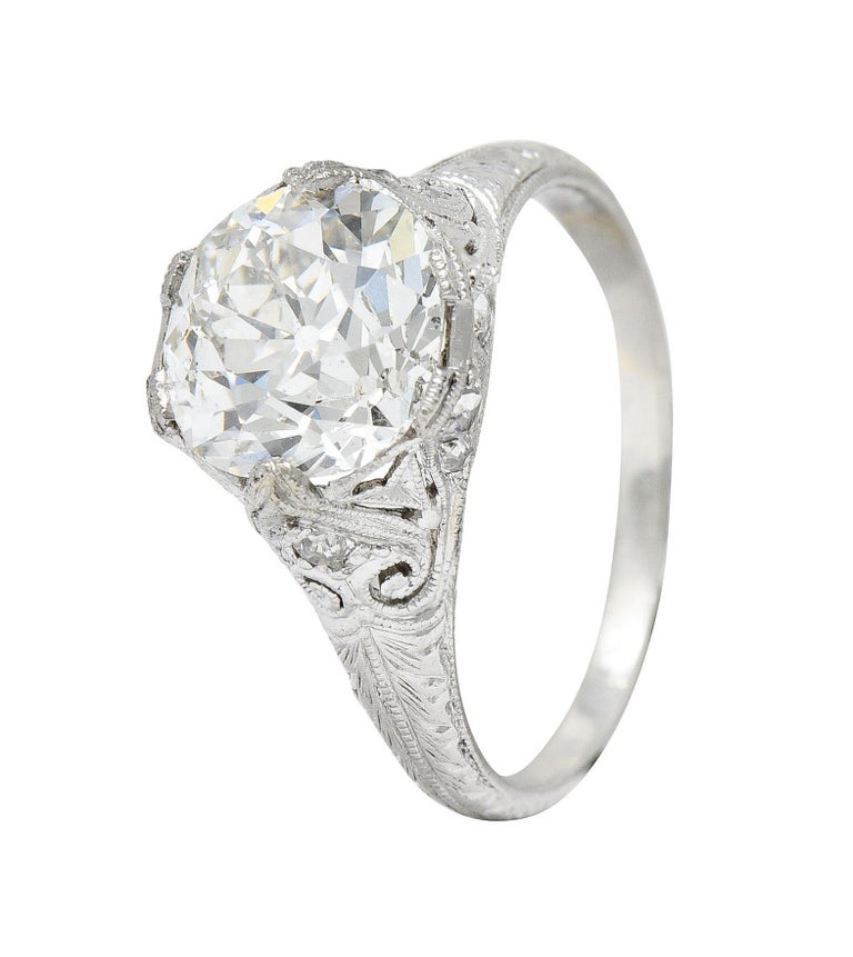 Antique Edwardian 2.25 Carats Diamond Platinum Scrolled Engagement Ring For Sale 4