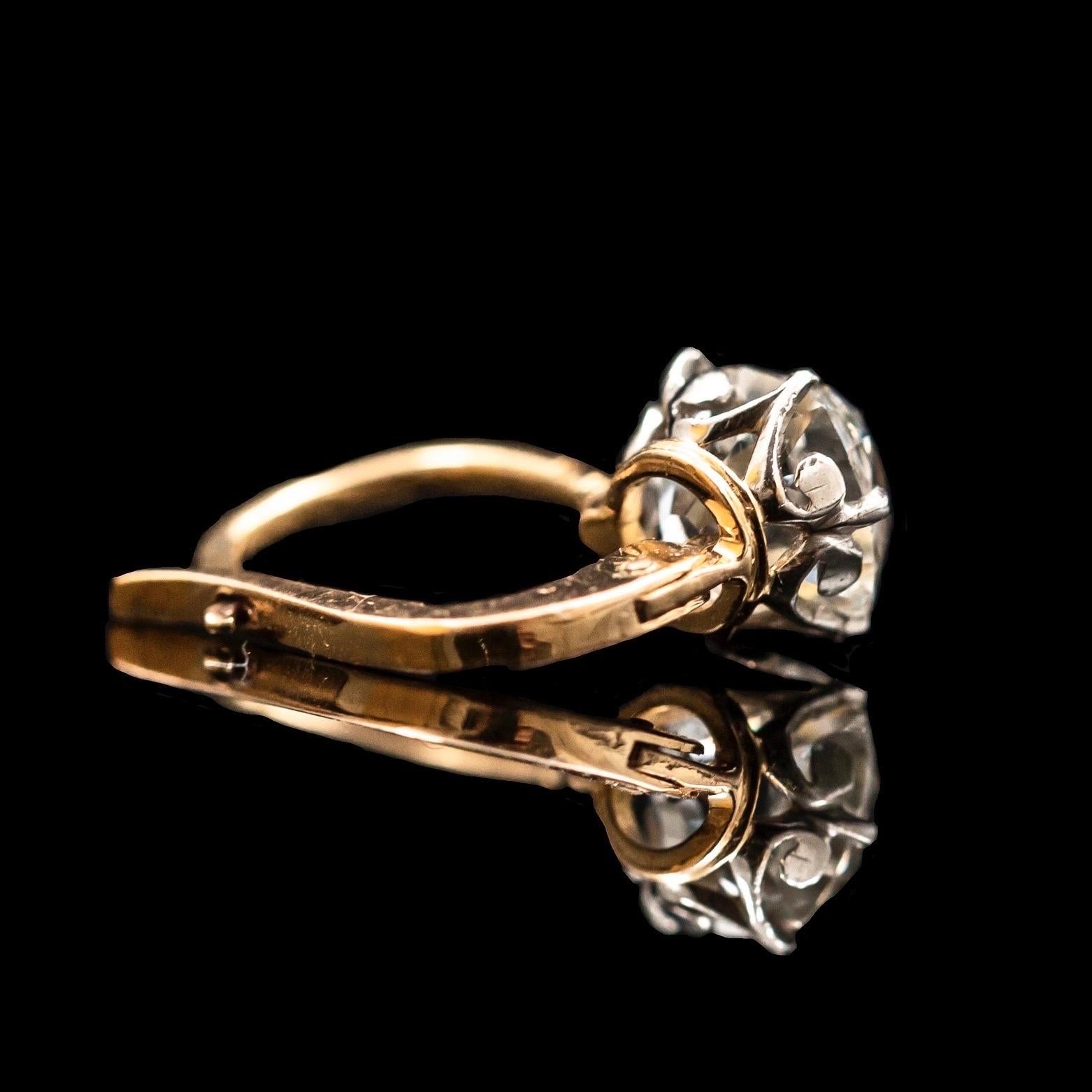 Antike edwardianische Gelbgold-Ohrringe mit 3.4 Karat Diamanten im alten Minenschliff Portugiesischgehäuse 2