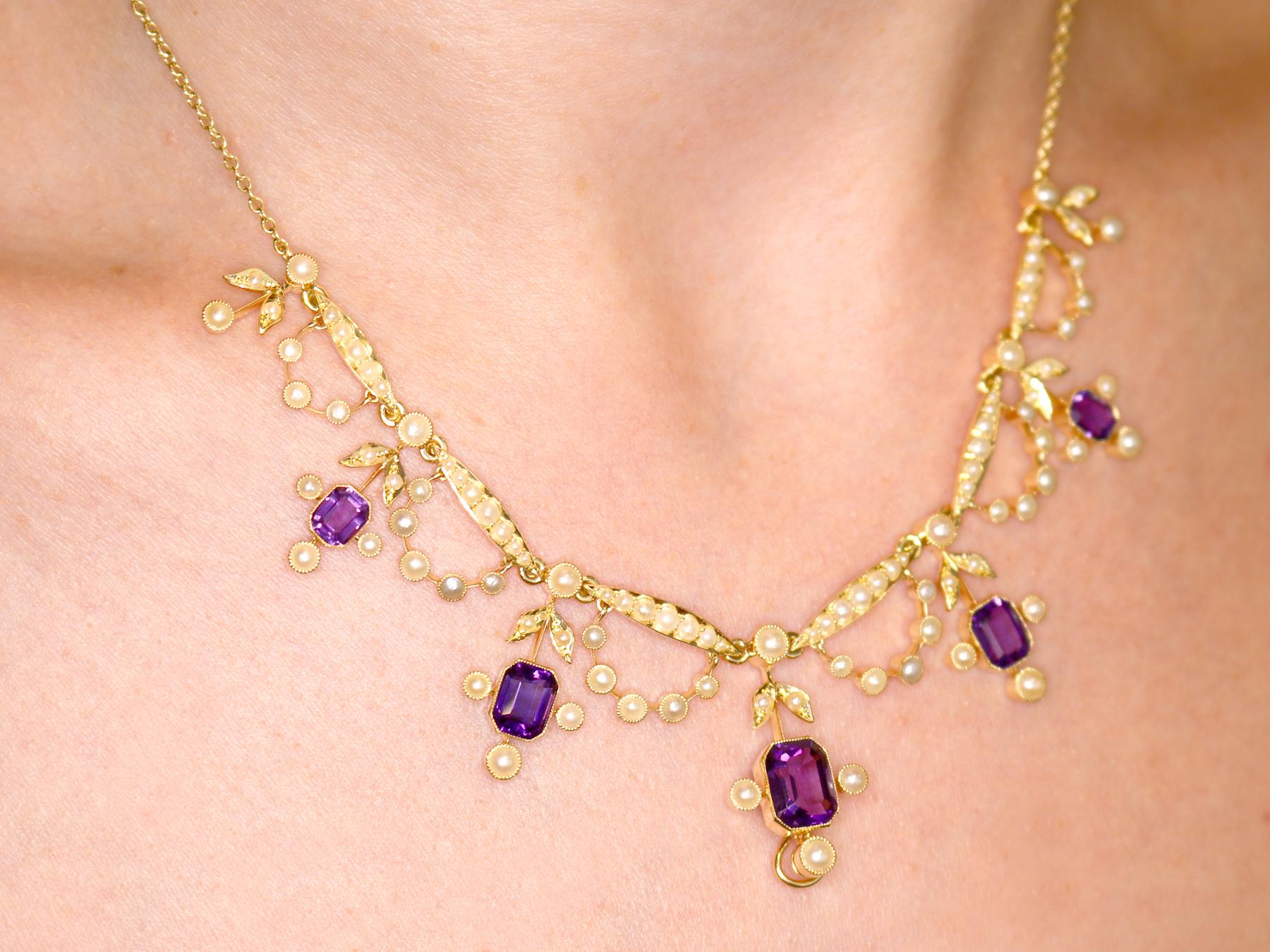 Edwardian 4.47 Carat Amethyst and Seed Pearl Yellow Gold Necklace For Sale 2