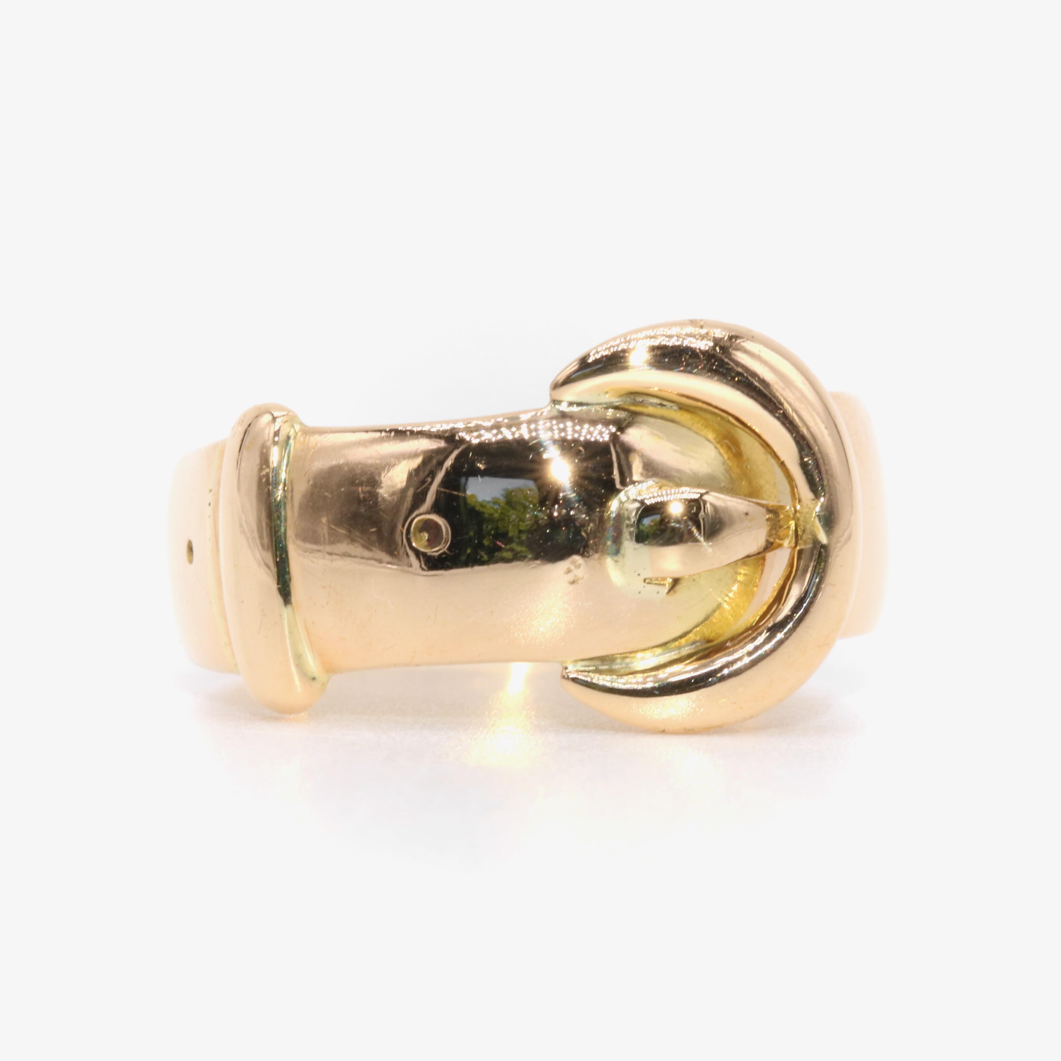 Antiguo anillo eduardiano de hebilla conmemorativa de la 1ª Guerra Mundial de 7 g en oro amarillo de 18 quilates en Bueno estado para la venta en Staines-Upon-Thames, GB