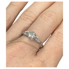Antiker edwardianischer Diamantring, 0,83 Karat natürlicher Diamant im Altminenschliff, 18 Karat Weißgold