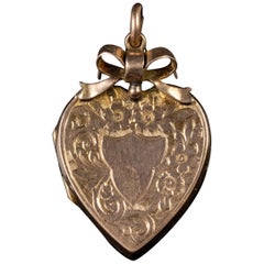 Antique Edwardian 9 Carat Rose Gold Forget Me Not Heart Locket, circa 1910