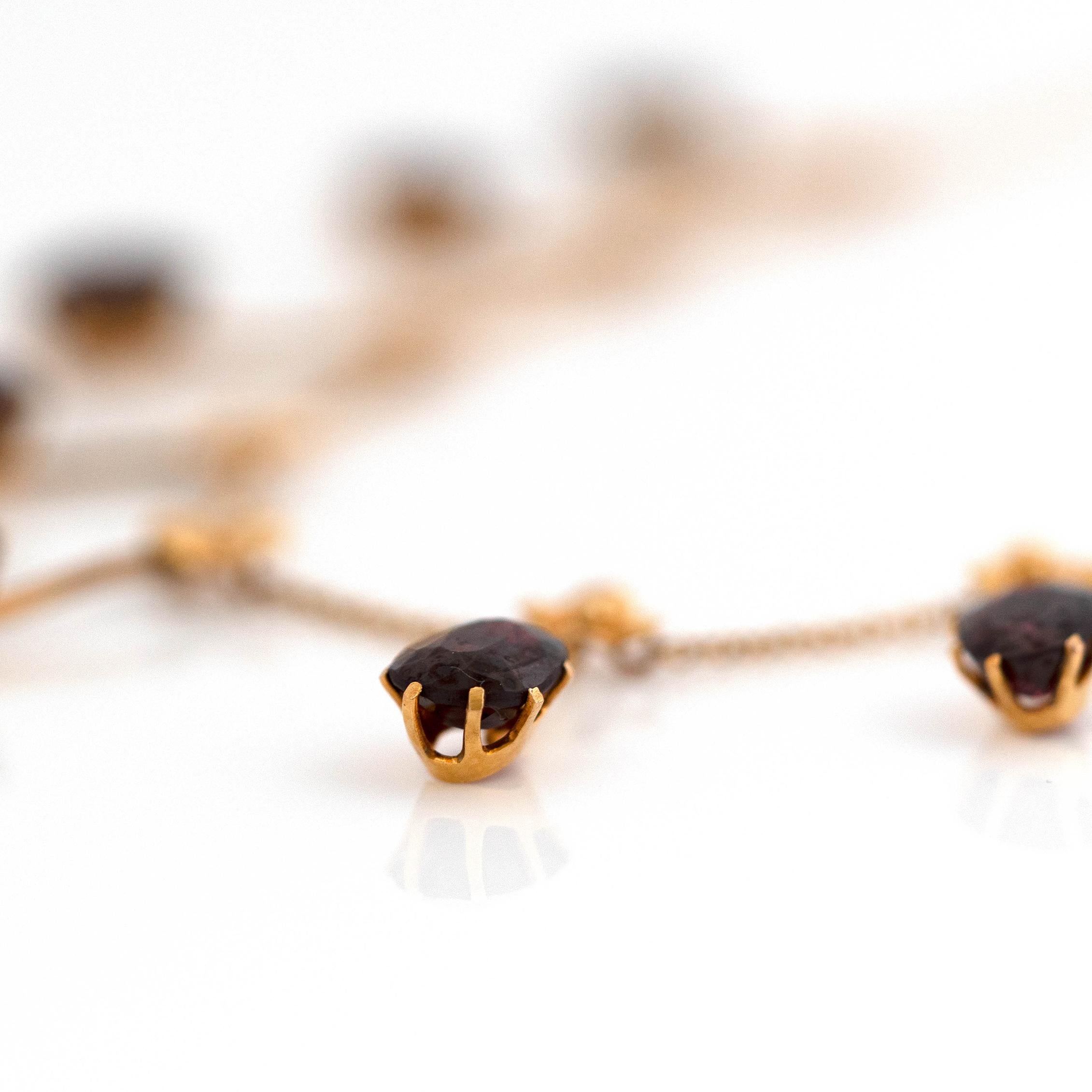 Antique Edwardian 15ct Gold Garnet Fringe Dropper Necklace  For Sale 1