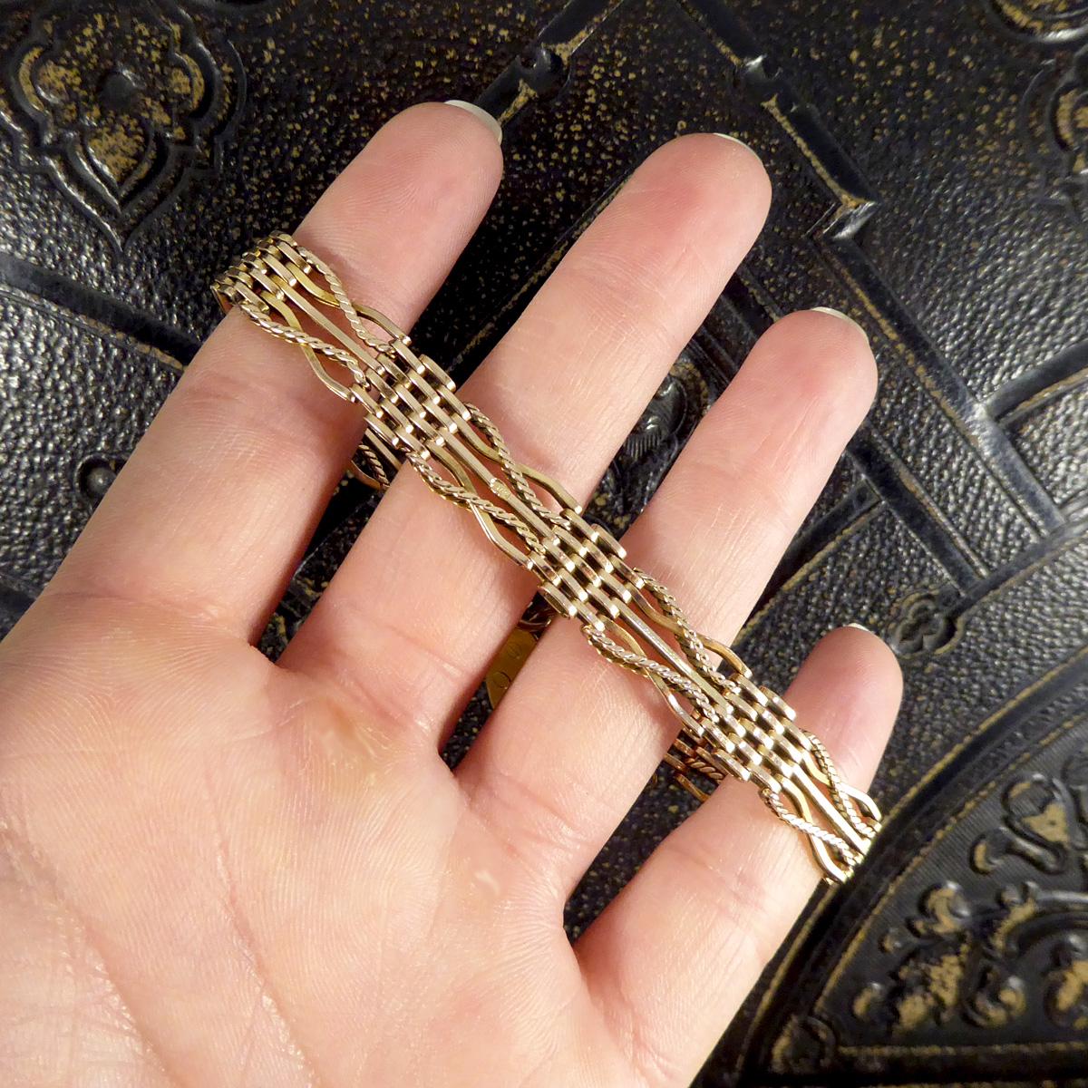 Antikes edwardianisches Gate-Armband aus 9 Karat Gold für Damen oder Herren im Angebot