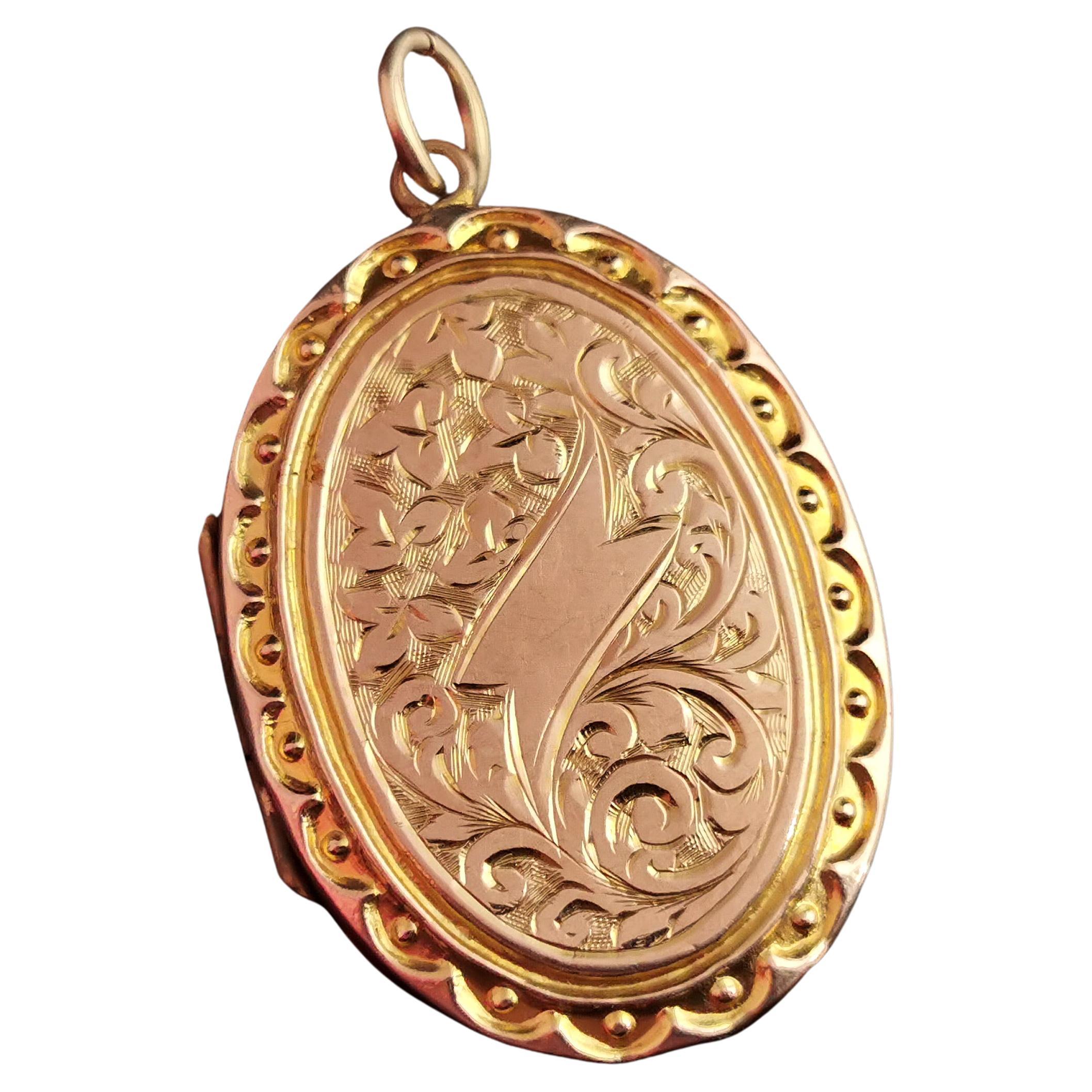 Antique Edwardian 9k gold front and back locket pendant, engraved 