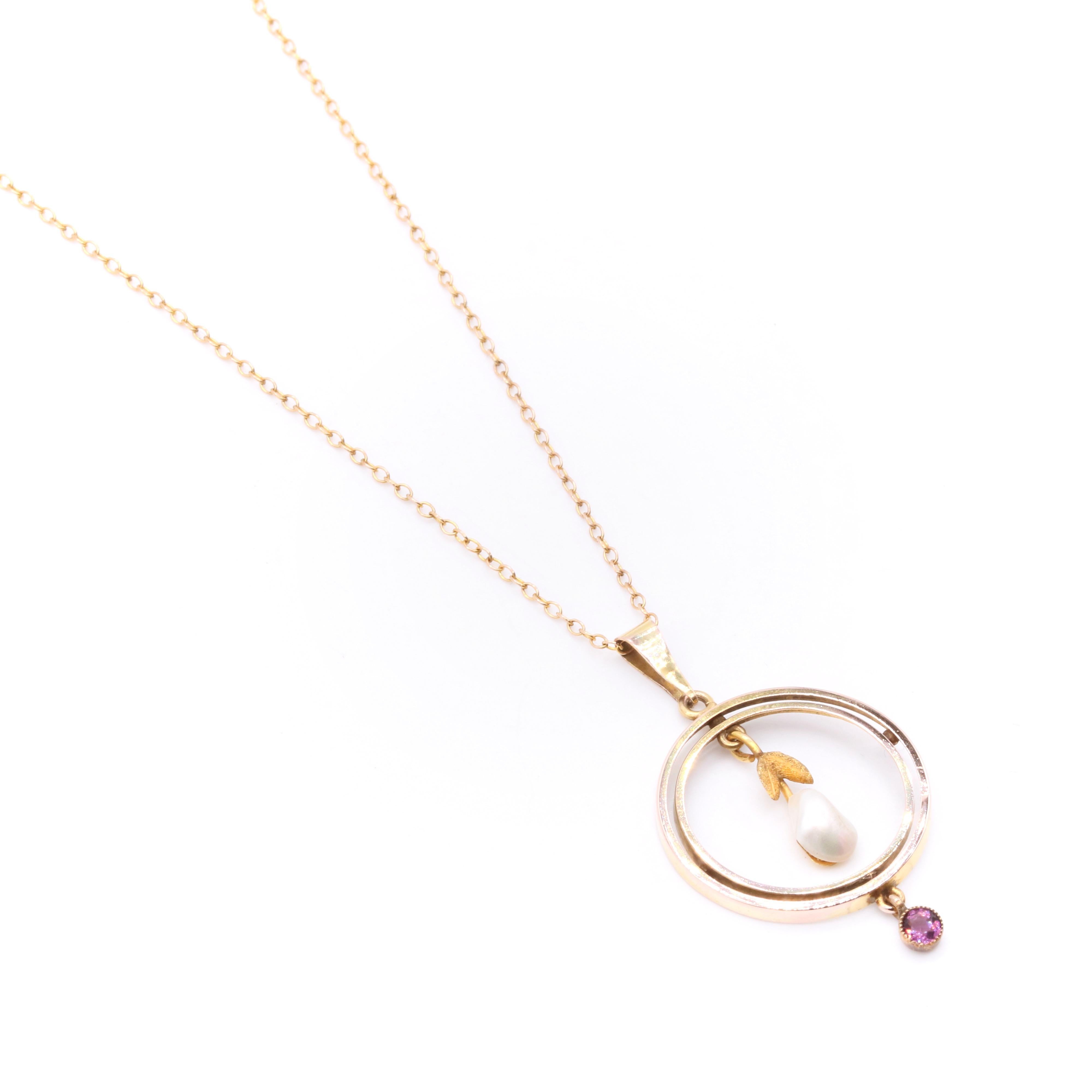 Pendentif édouardien ancien en or jaune 9 carats, perle baroque et améthyste en vente 3