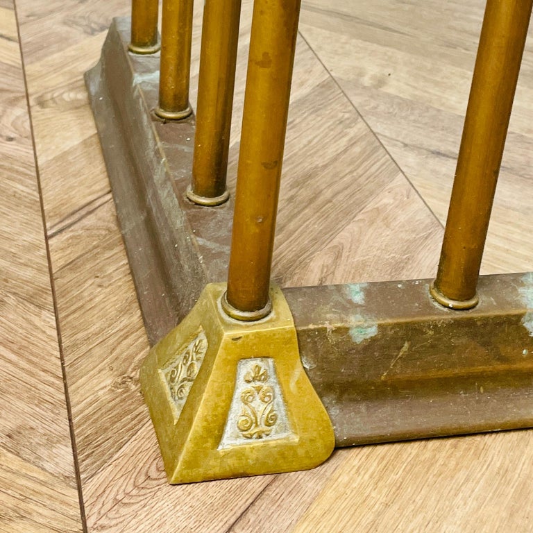 Antique Edwardian Adjustable Regent Club Fender with Leather Seats For