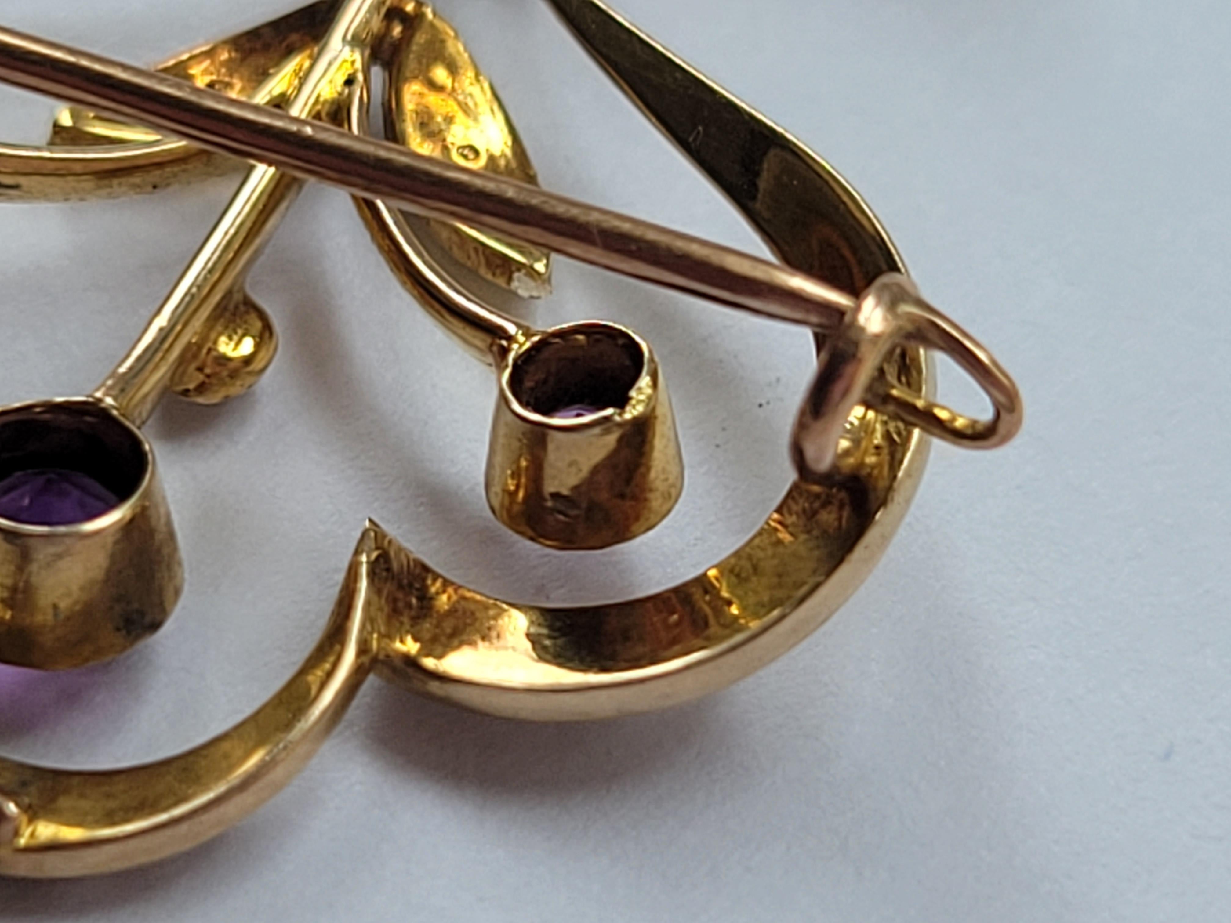 Taille ronde Collier pendentif broche édouardien ancien en or et perles d'améthyste en vente