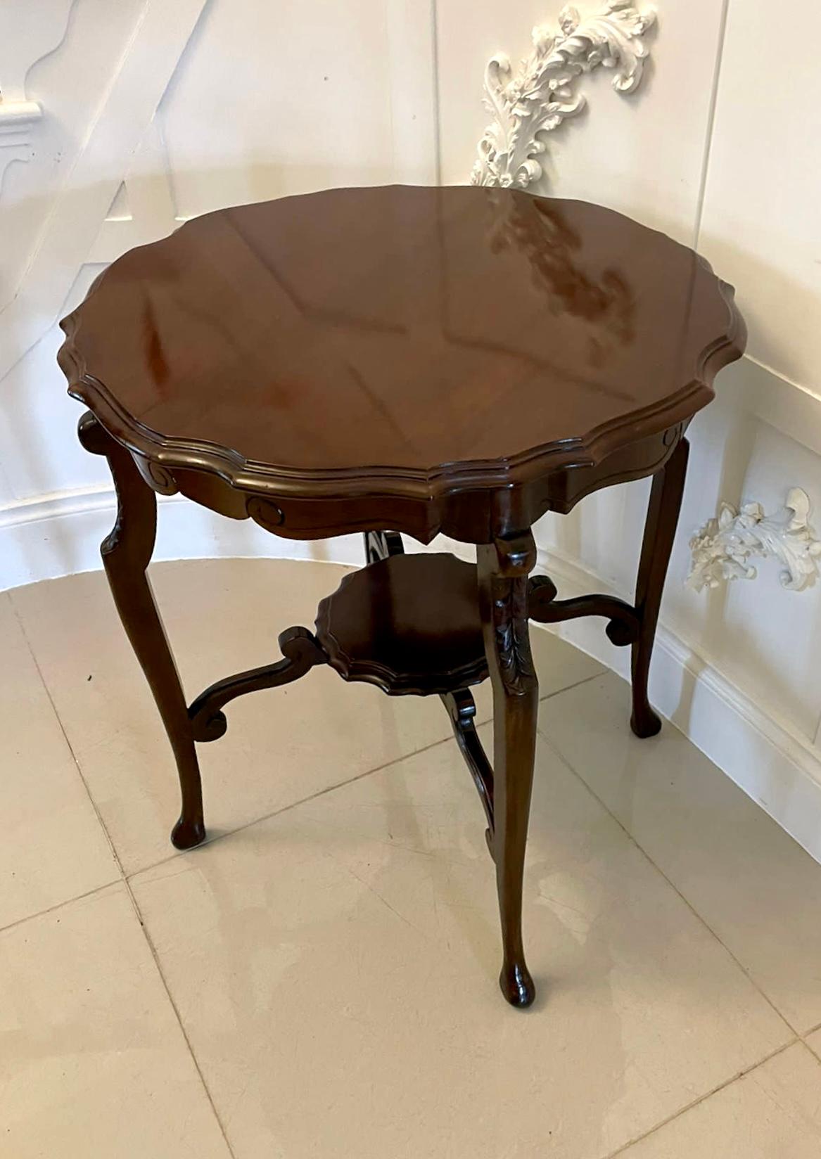 Antique Edwardian Antique Mahogany Centre/Lamp Table In Good Condition For Sale In Suffolk, GB
