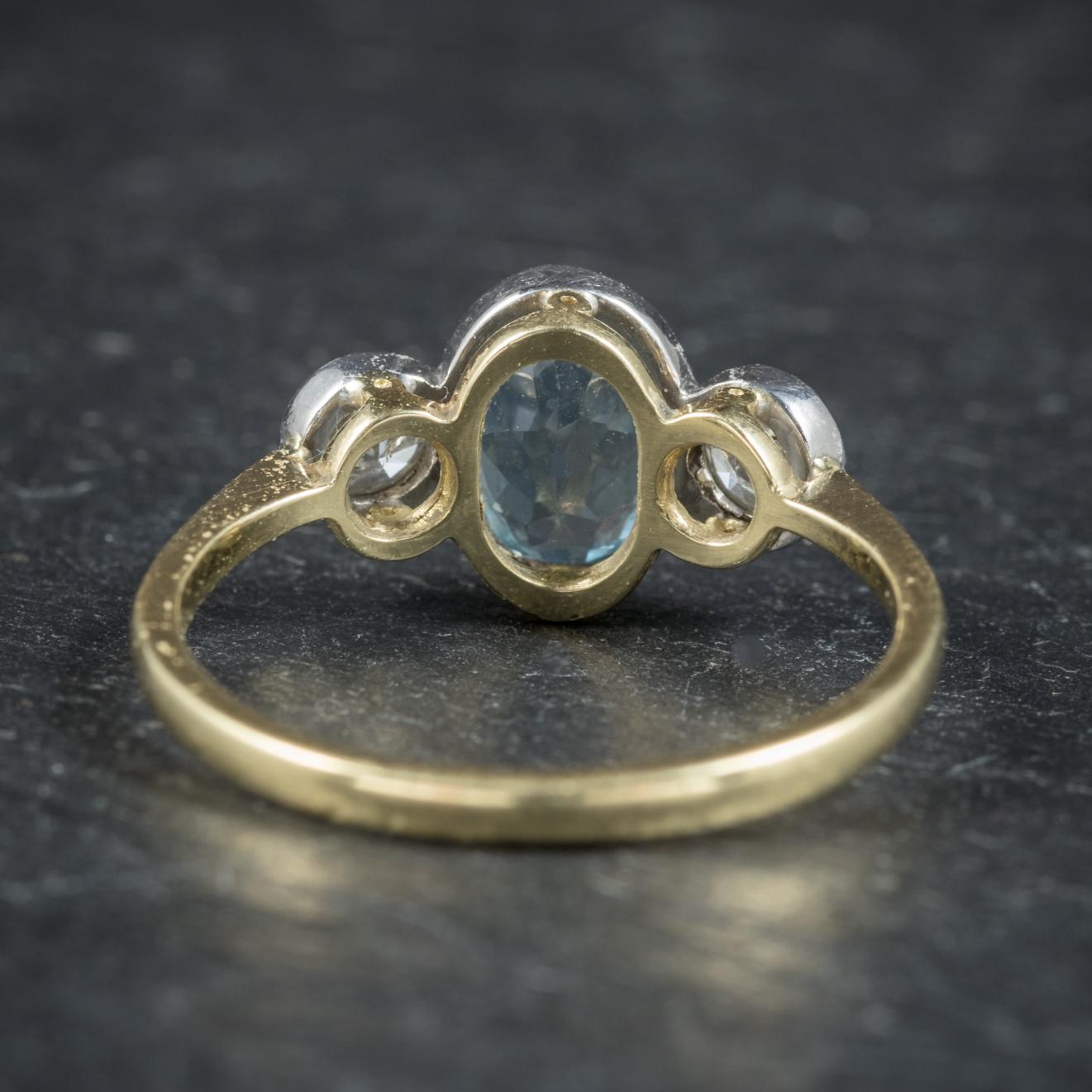 Women's Antique Edwardian Aquamarine Trilogy 18 Carat Gold circa 1910 Ring