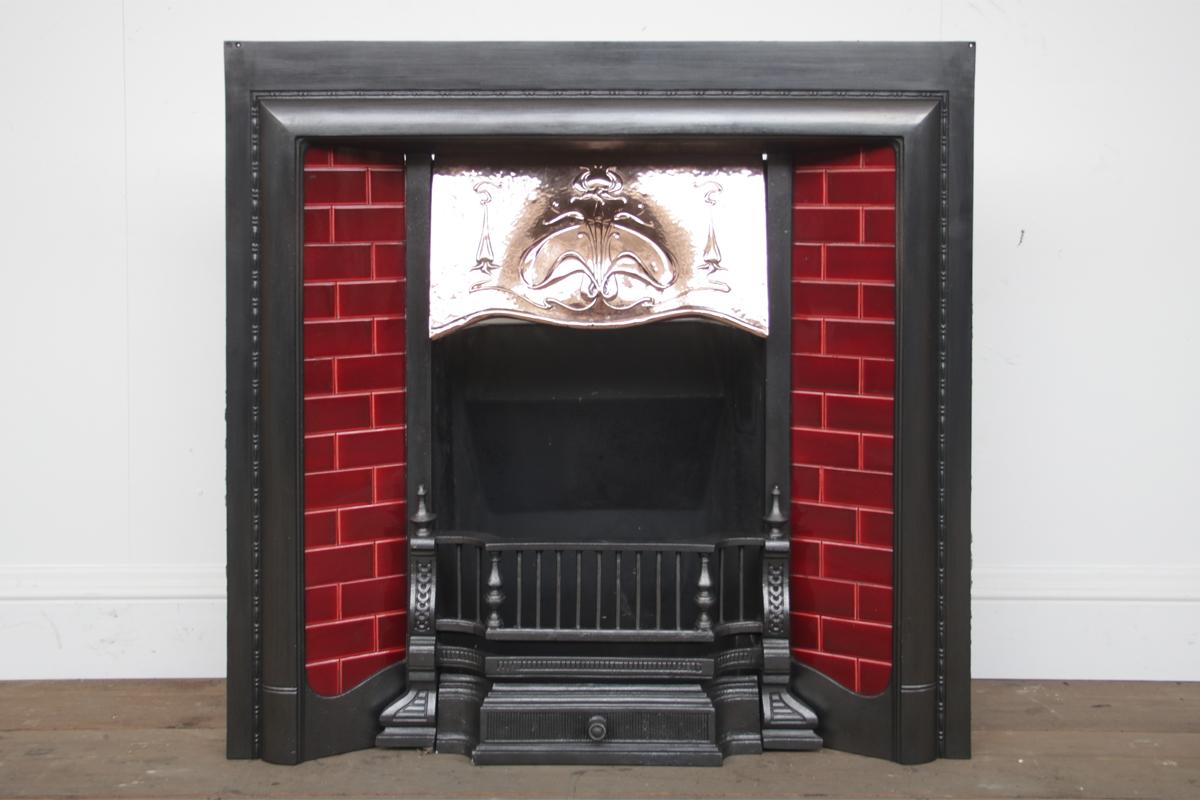 Antique Edwardian Art Nouveau Cast Iron and Copper Fireplace Insert In Good Condition In Manchester, GB