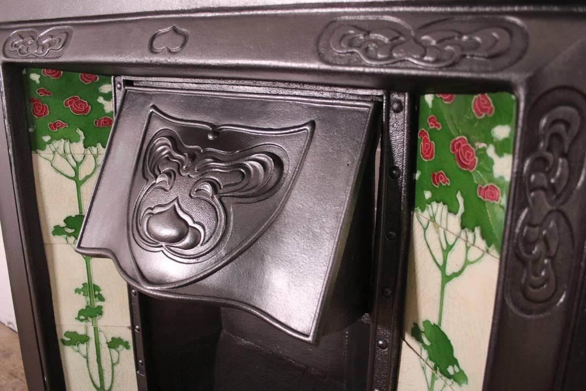 English Antique Edwardian Art Nouveau Cast Iron and Tiled Grate