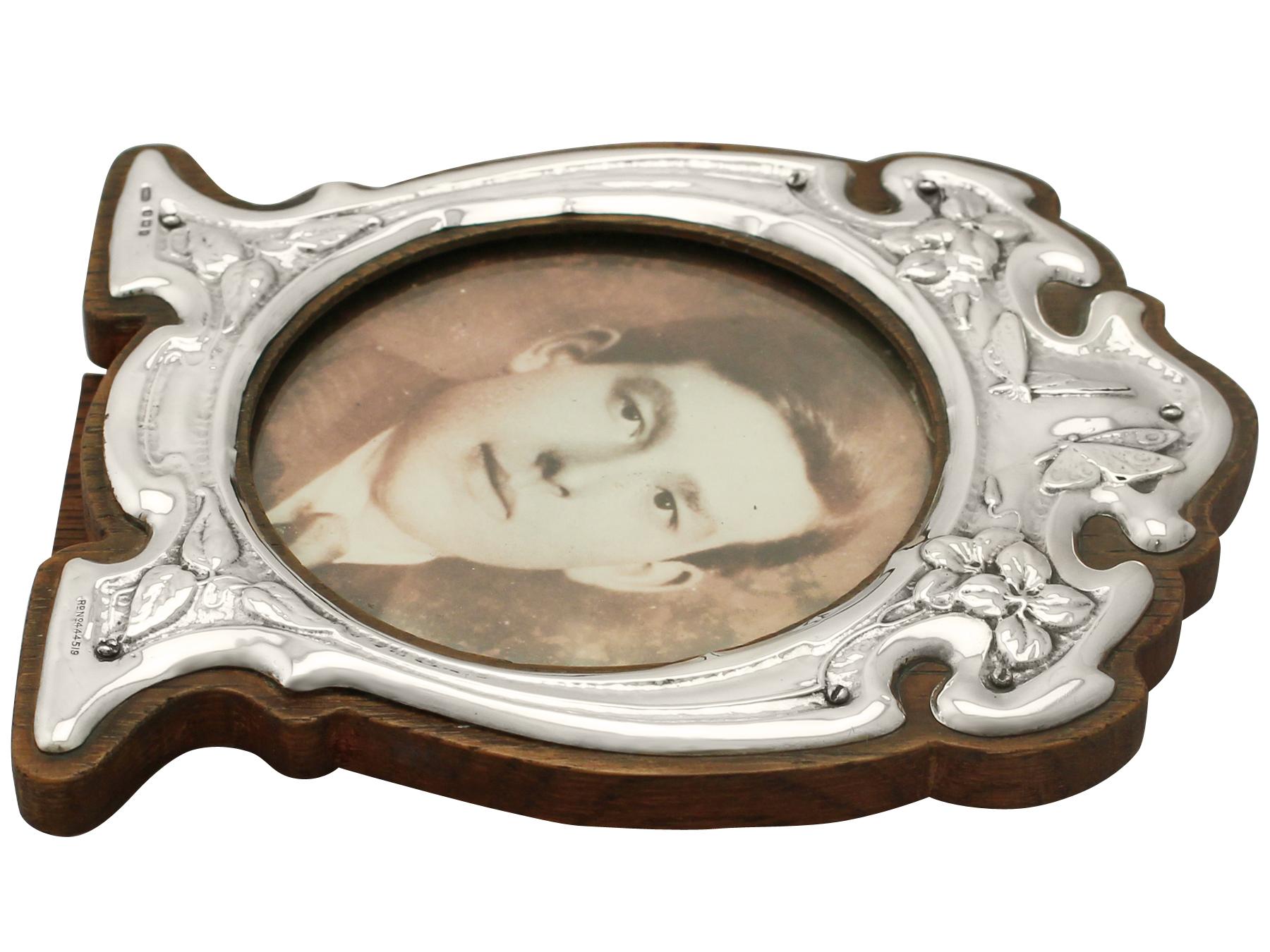 Antique Edwardian Art Nouveau Style Sterling Silver Photograph Frame 1