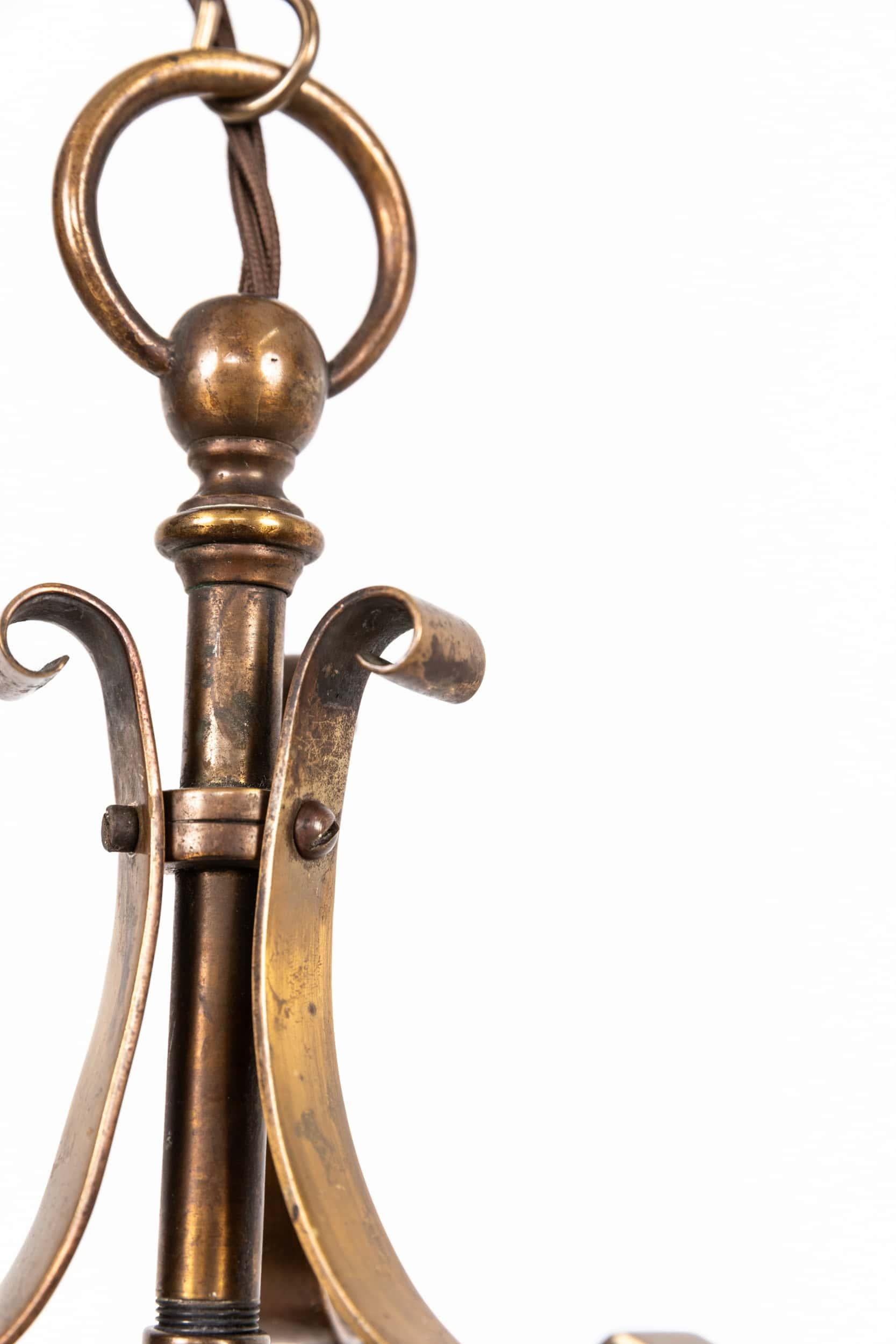 Antique lampe suspendue à bol en verre taillé et orné, A.I C.C., Edwardian Arts & Crafts, C.1910 État moyen - En vente à London, GB