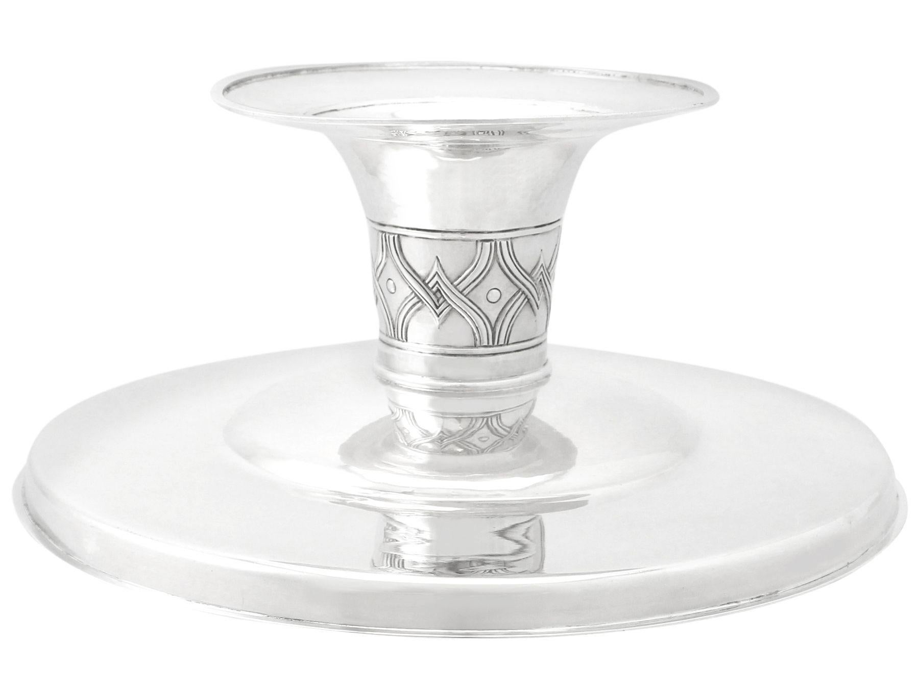 Antique Edwardian Arts & Crafts Style English Sterling Silver Tazza/Centerpiece For Sale 3
