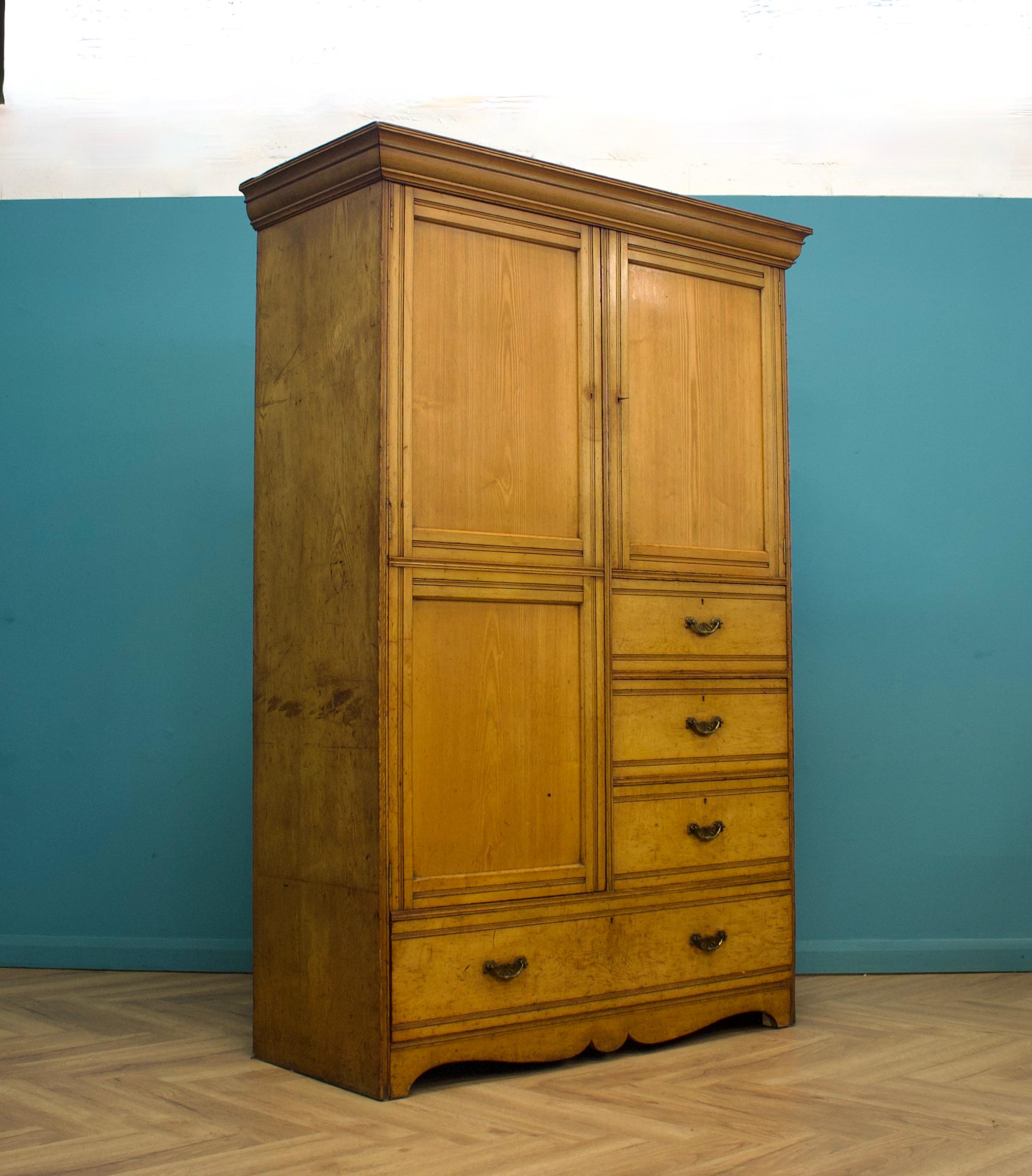 Antike Edwardian Esche Compactum Kombination Beaconsfield Kleiderschrank, 1900s (Britisch) im Angebot