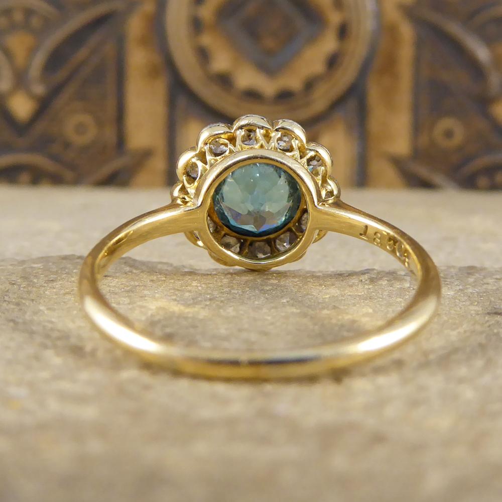 Antique Edwardian Blue Zircon and Diamond Cluster 18 Carat Gold Ring In Good Condition In Yorkshire, West Yorkshire
