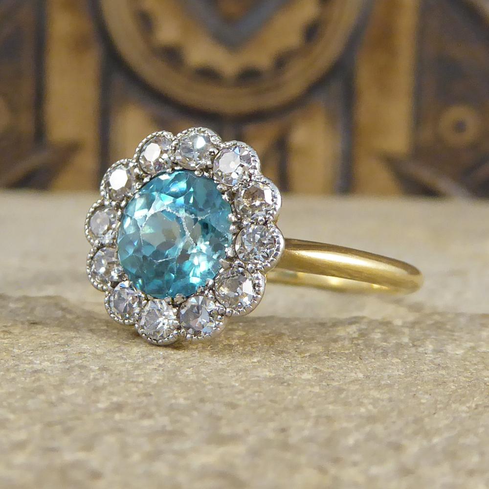 Women's Antique Edwardian Blue Zircon and Diamond Cluster 18 Carat Gold Ring