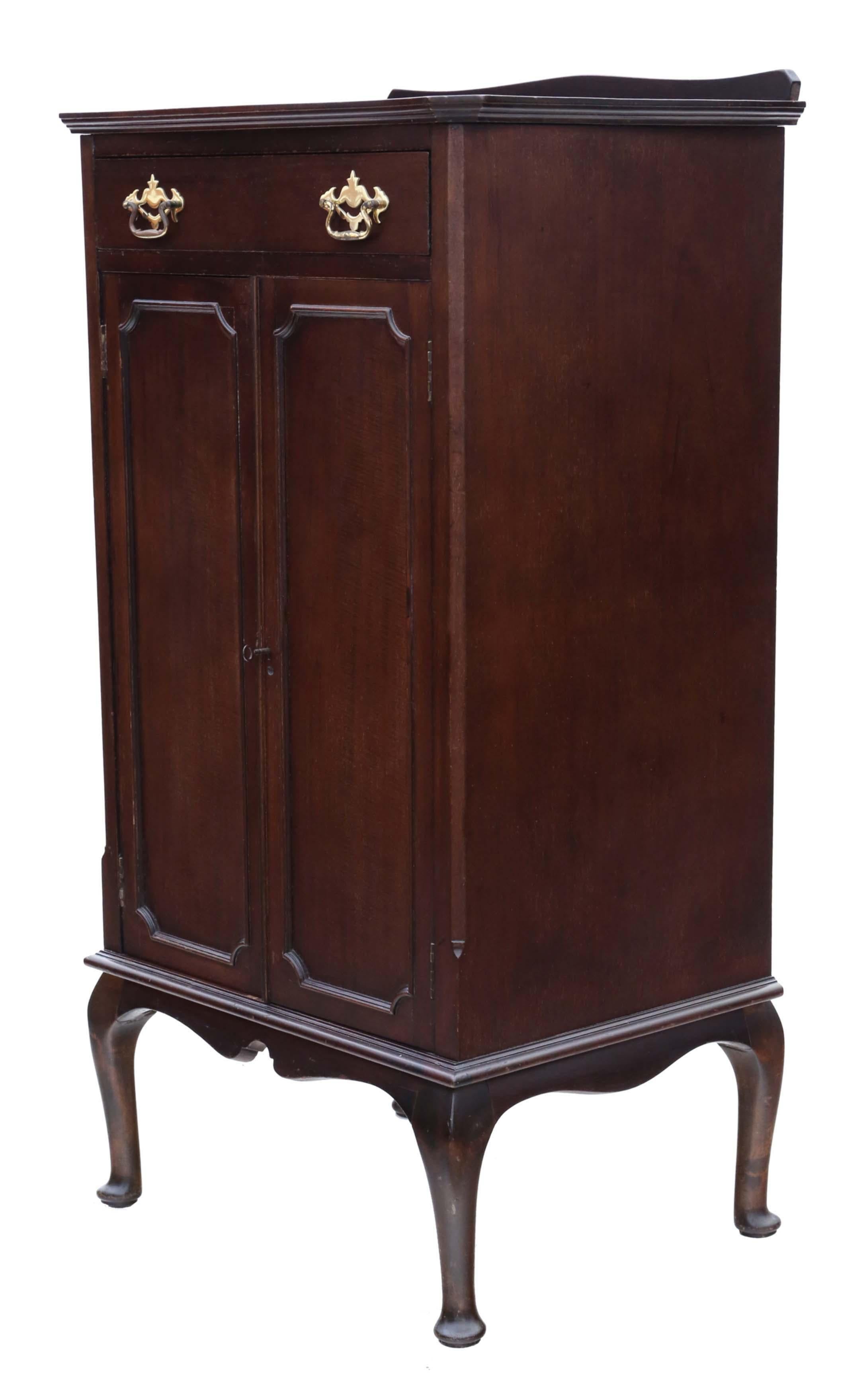 Antique Edwardian C1910 Mahogany Music Cabinet Cupboard In Good Condition In Wisbech, Cambridgeshire