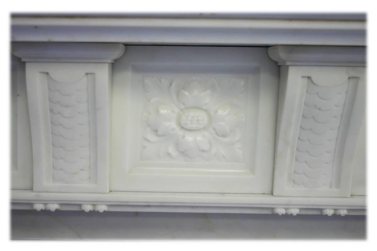 Antique Edwardian Carved Statuary Marble Fireplace Surround In Good Condition In Manchester, GB