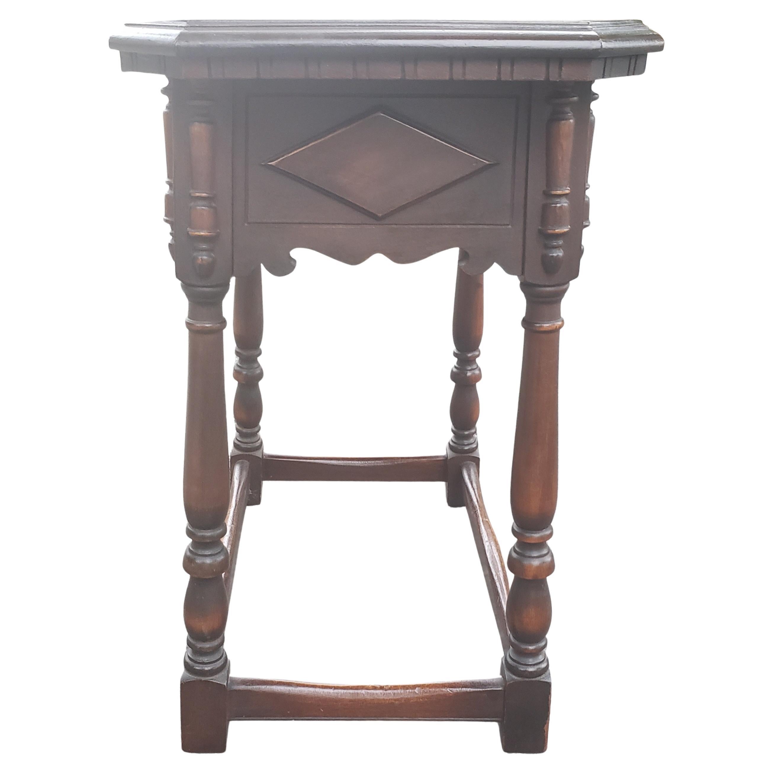 American Antique Edwardian Carved Walnut Side Table, Circa 1920s For Sale